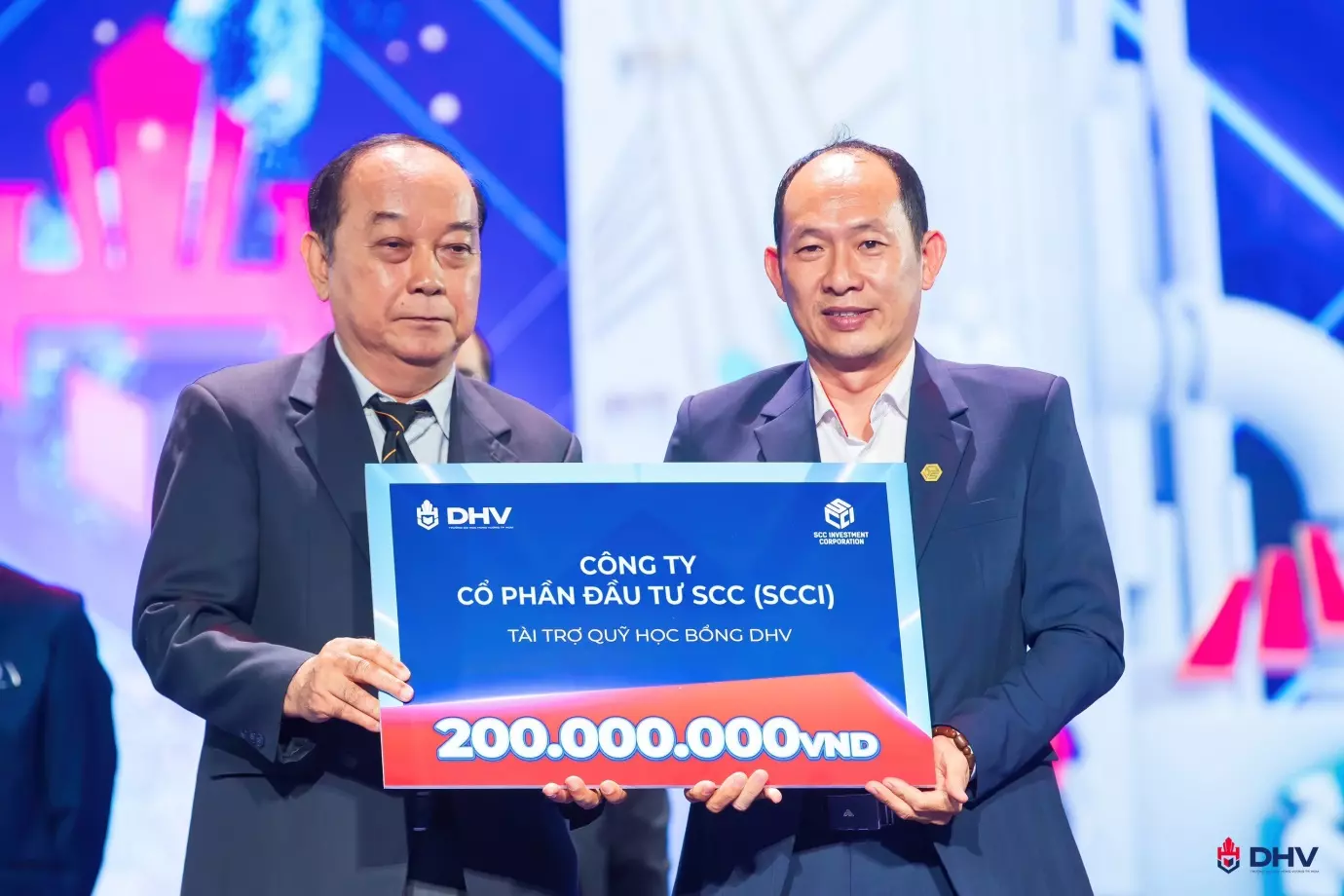 DHV - Trường Đại Học Hùng Vương TPHCM