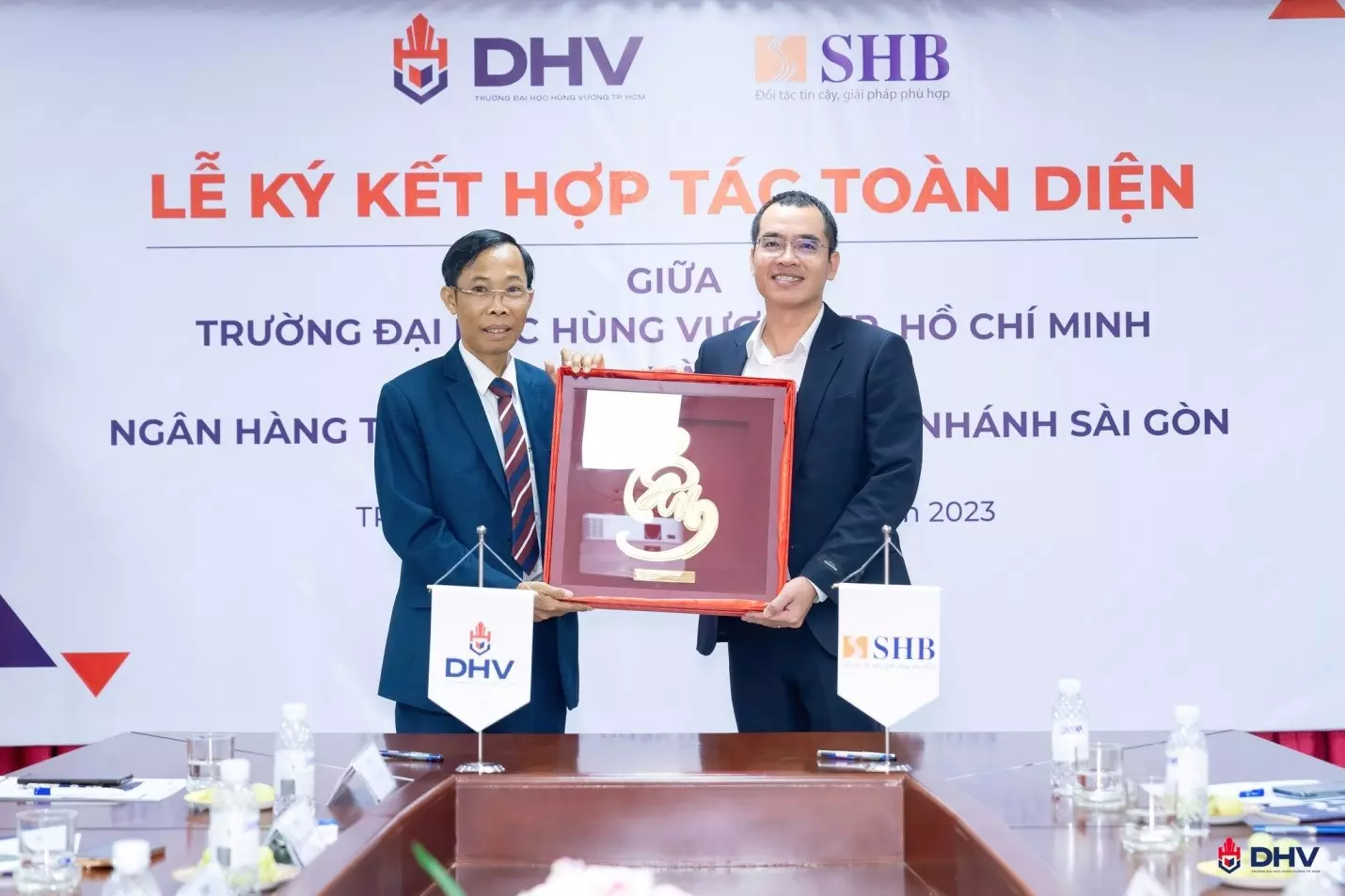 DHV - Trường Đại Học Hùng Vương TPHCM