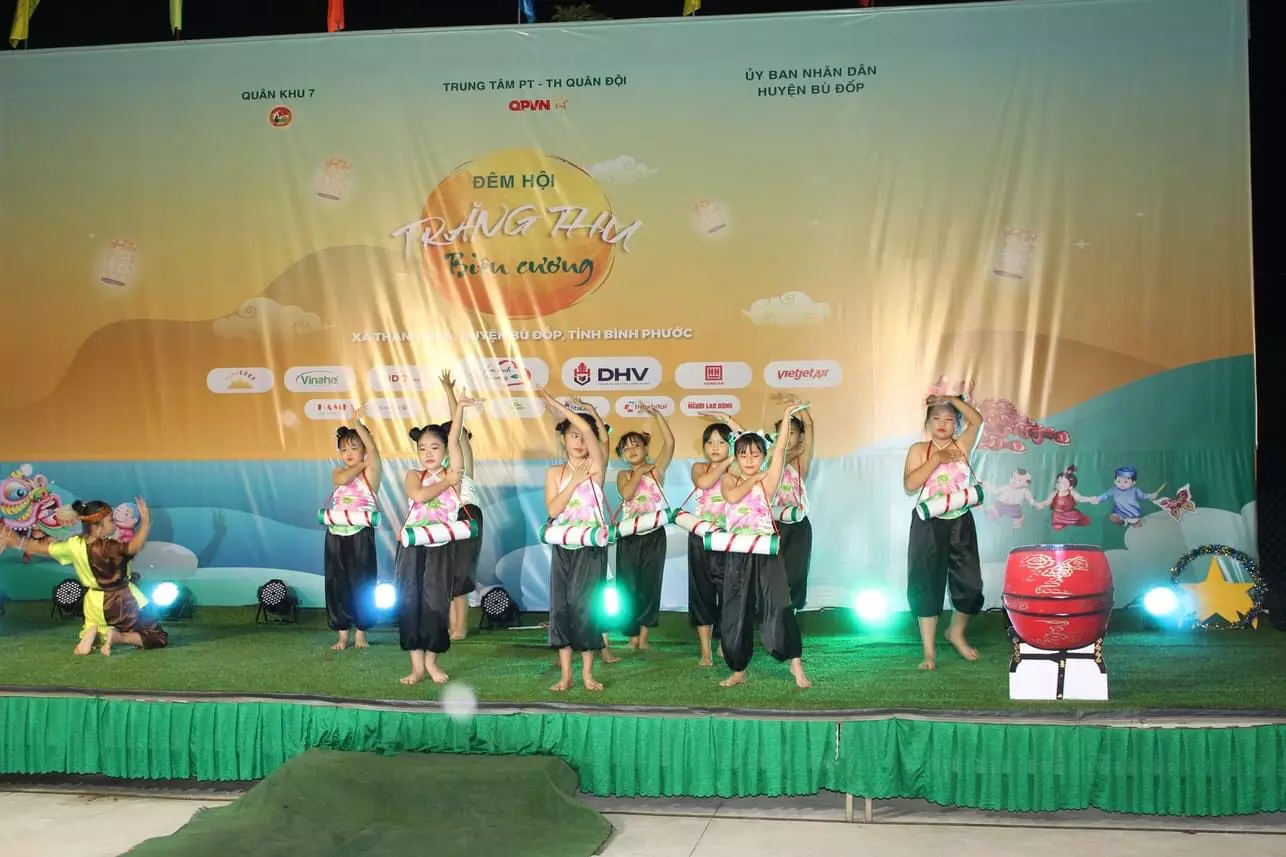DHV - Trường Đại Học Hùng Vương TPHCM