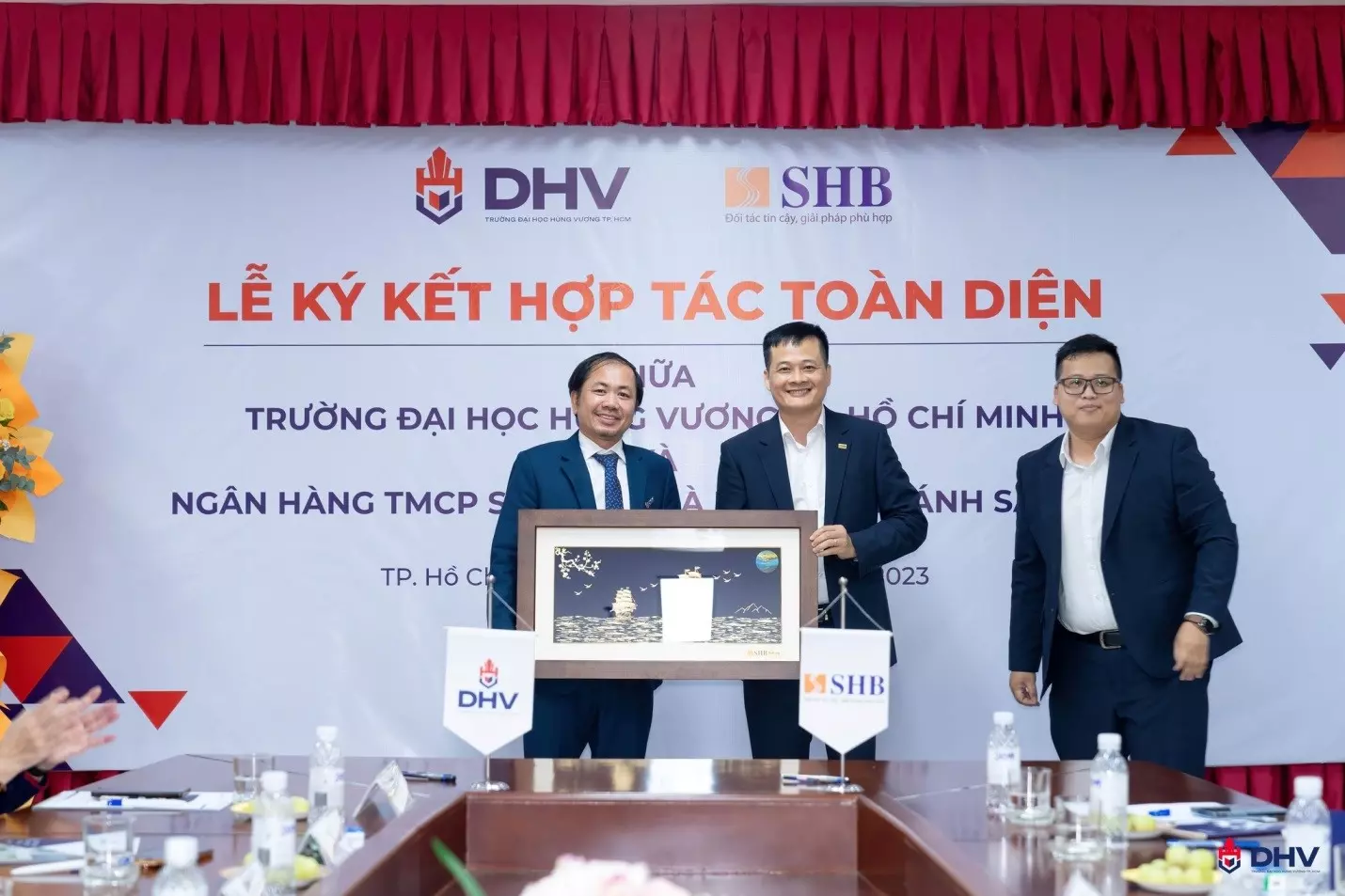 DHV - Trường Đại Học Hùng Vương TPHCM