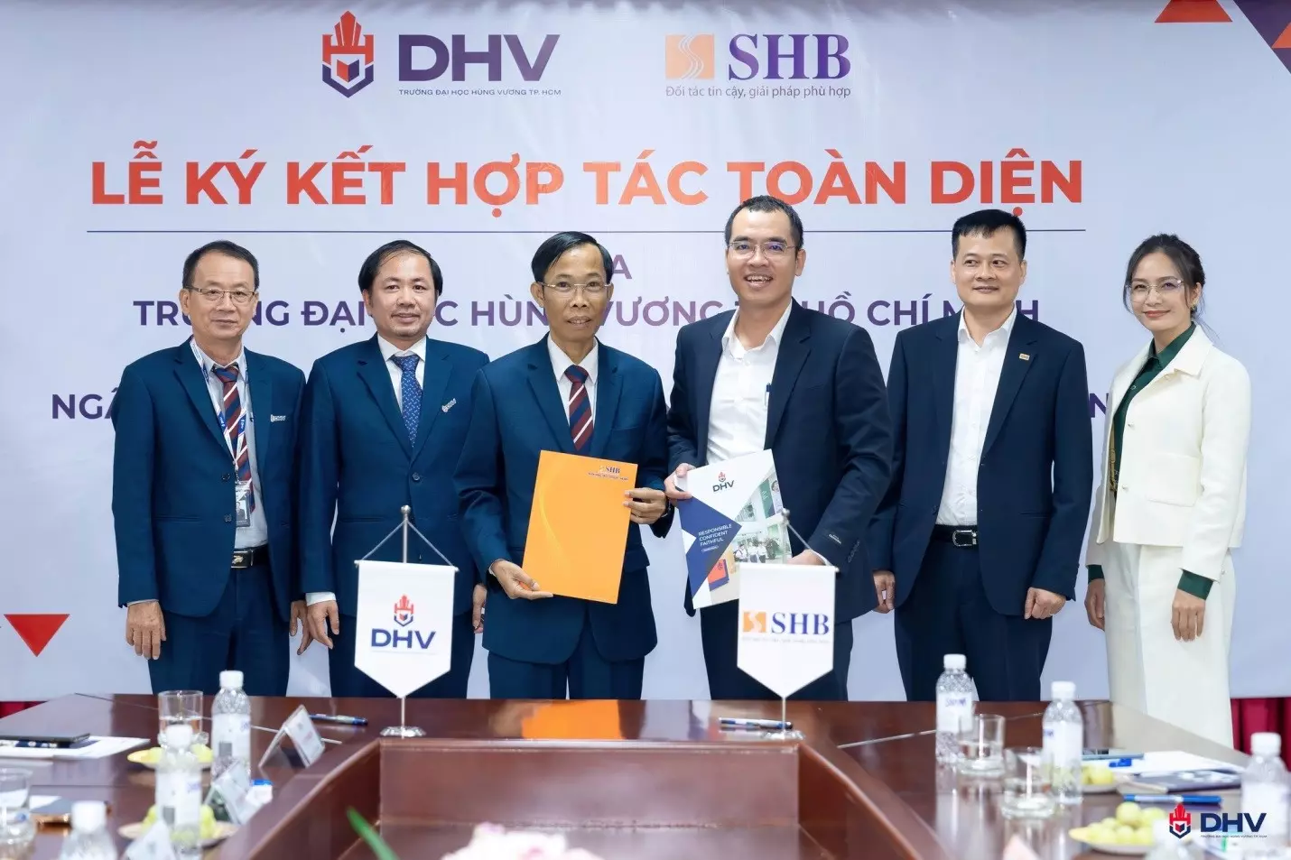 DHV - Trường Đại Học Hùng Vương TPHCM