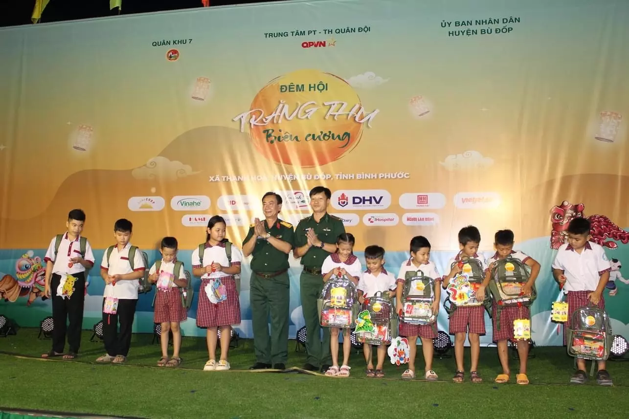 DHV - Trường Đại Học Hùng Vương TPHCM