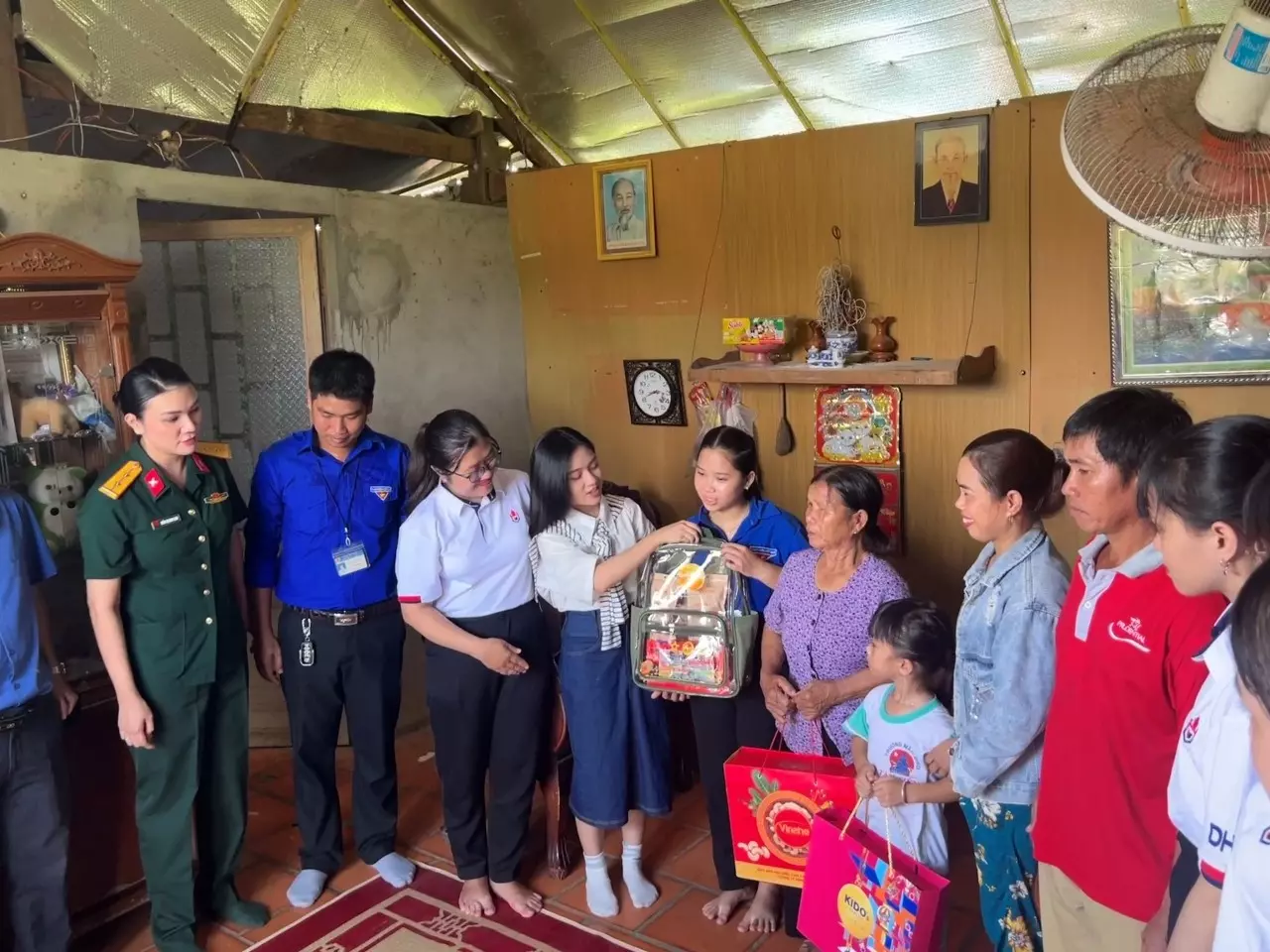 DHV - Trường Đại Học Hùng Vương TPHCM
