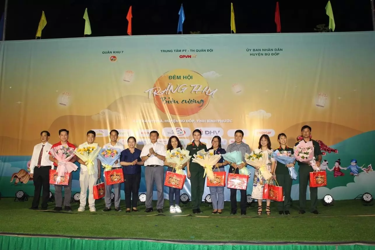 DHV - Trường Đại Học Hùng Vương TPHCM