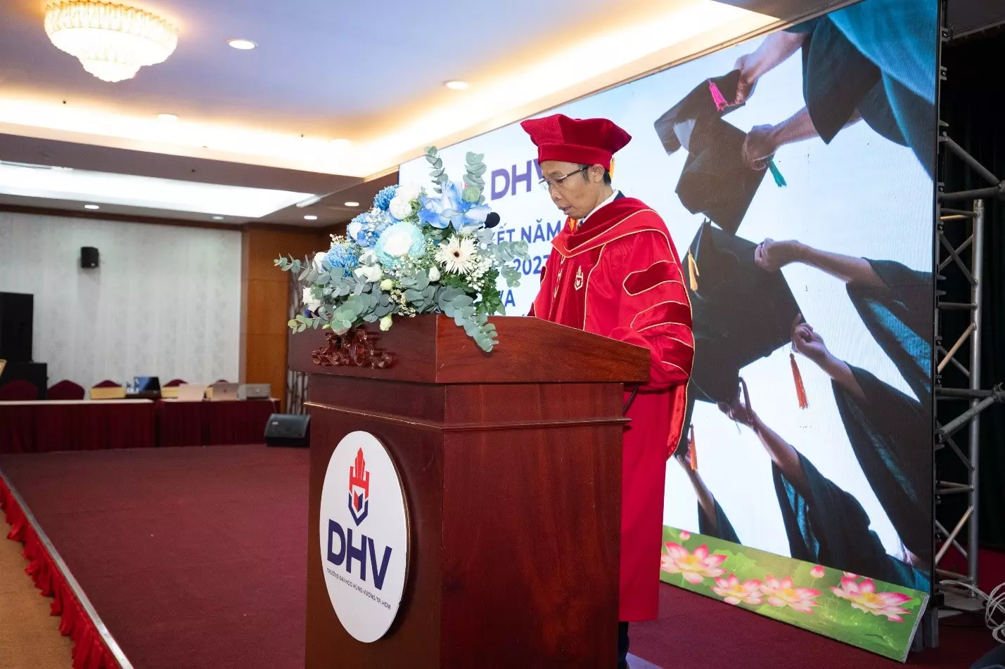 DHV - Trường Đại Học Hùng Vương TPHCM