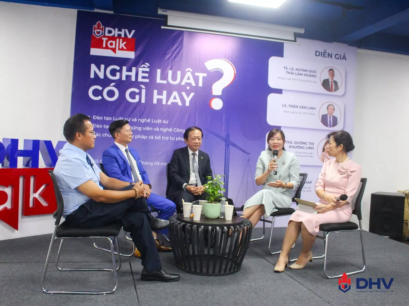DHV - Trường Đại Học Hùng Vương TPHCM