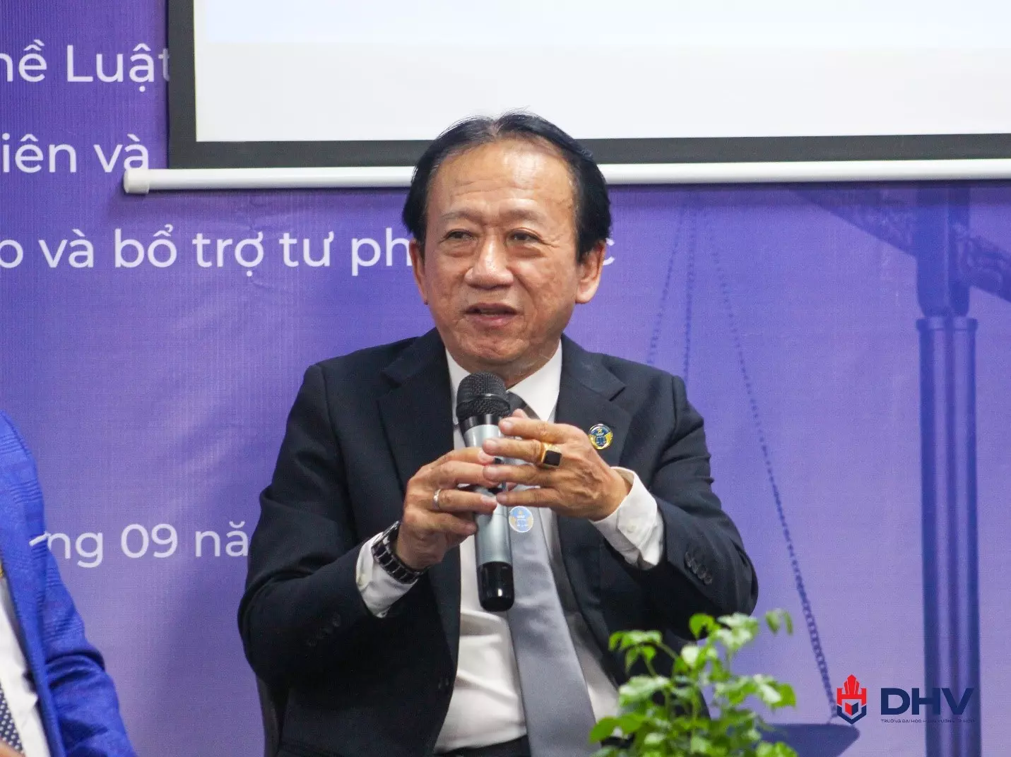 DHV - Trường Đại Học Hùng Vương TPHCM