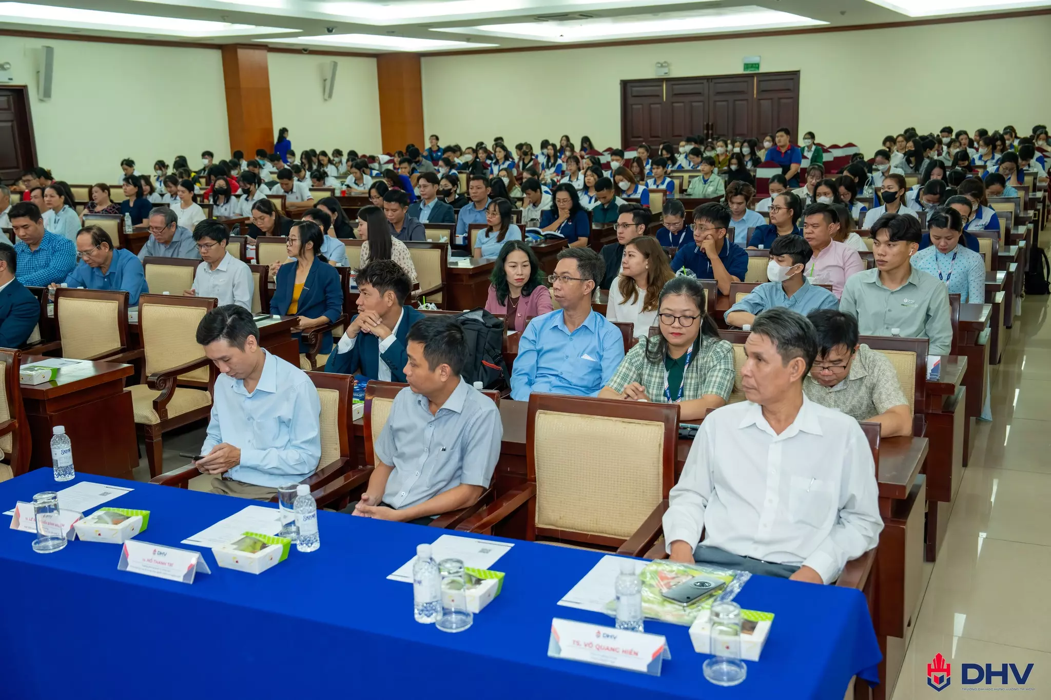 DHV - Trường Đại Học Hùng Vương TPHCM