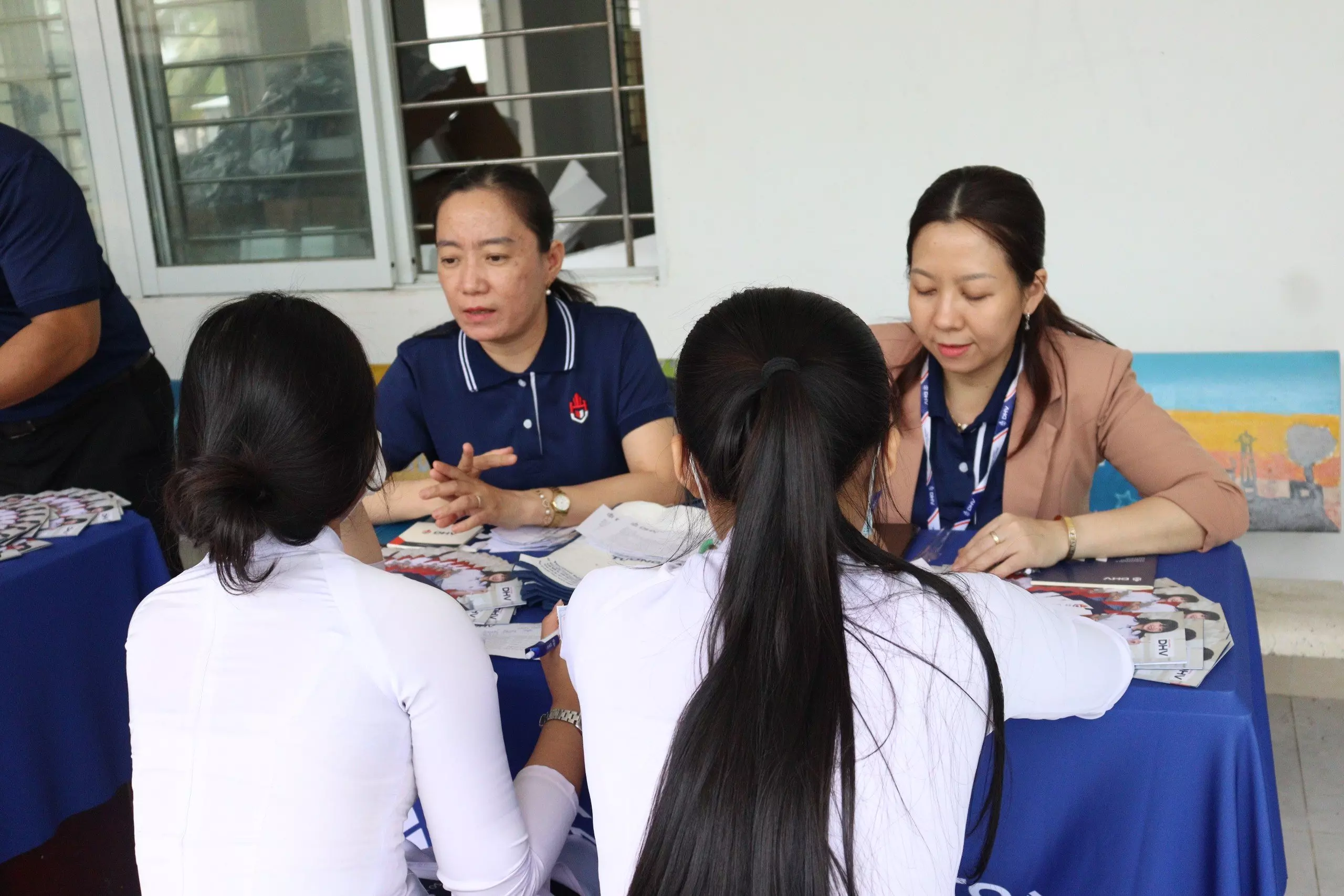 DHV - Trường Đại Học Hùng Vương TPHCM