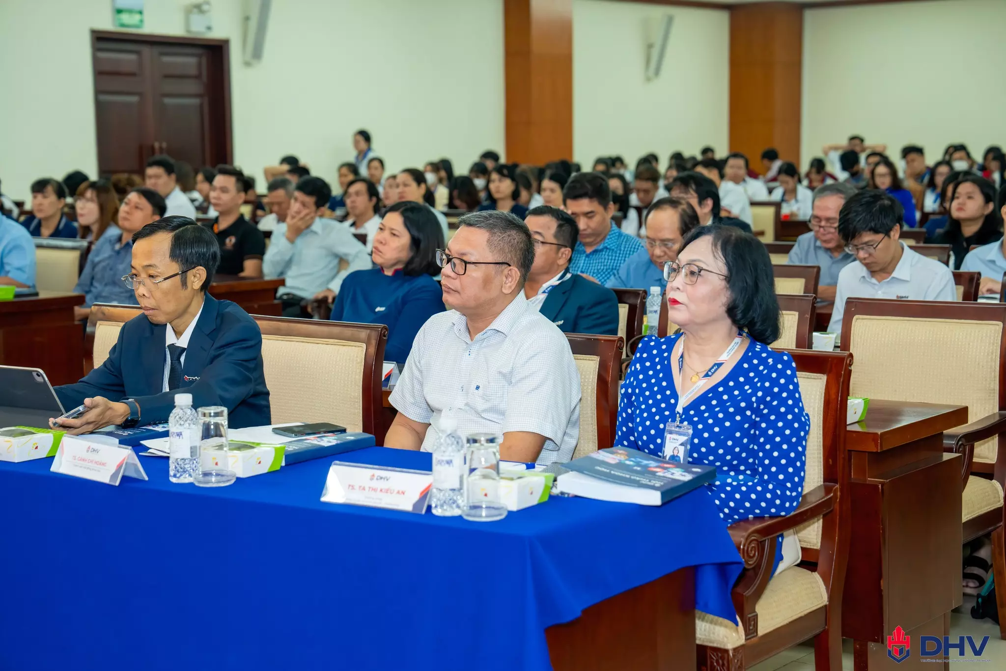 DHV - Trường Đại Học Hùng Vương TPHCM