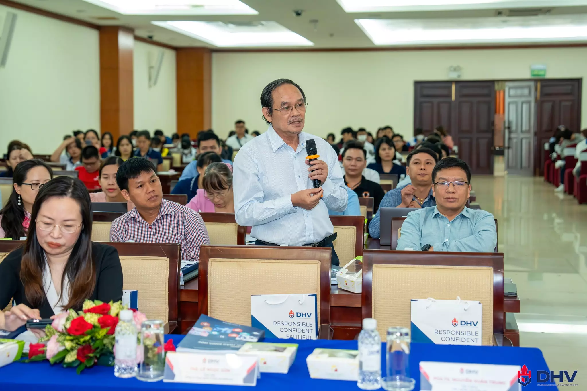 DHV - Trường Đại Học Hùng Vương TPHCM