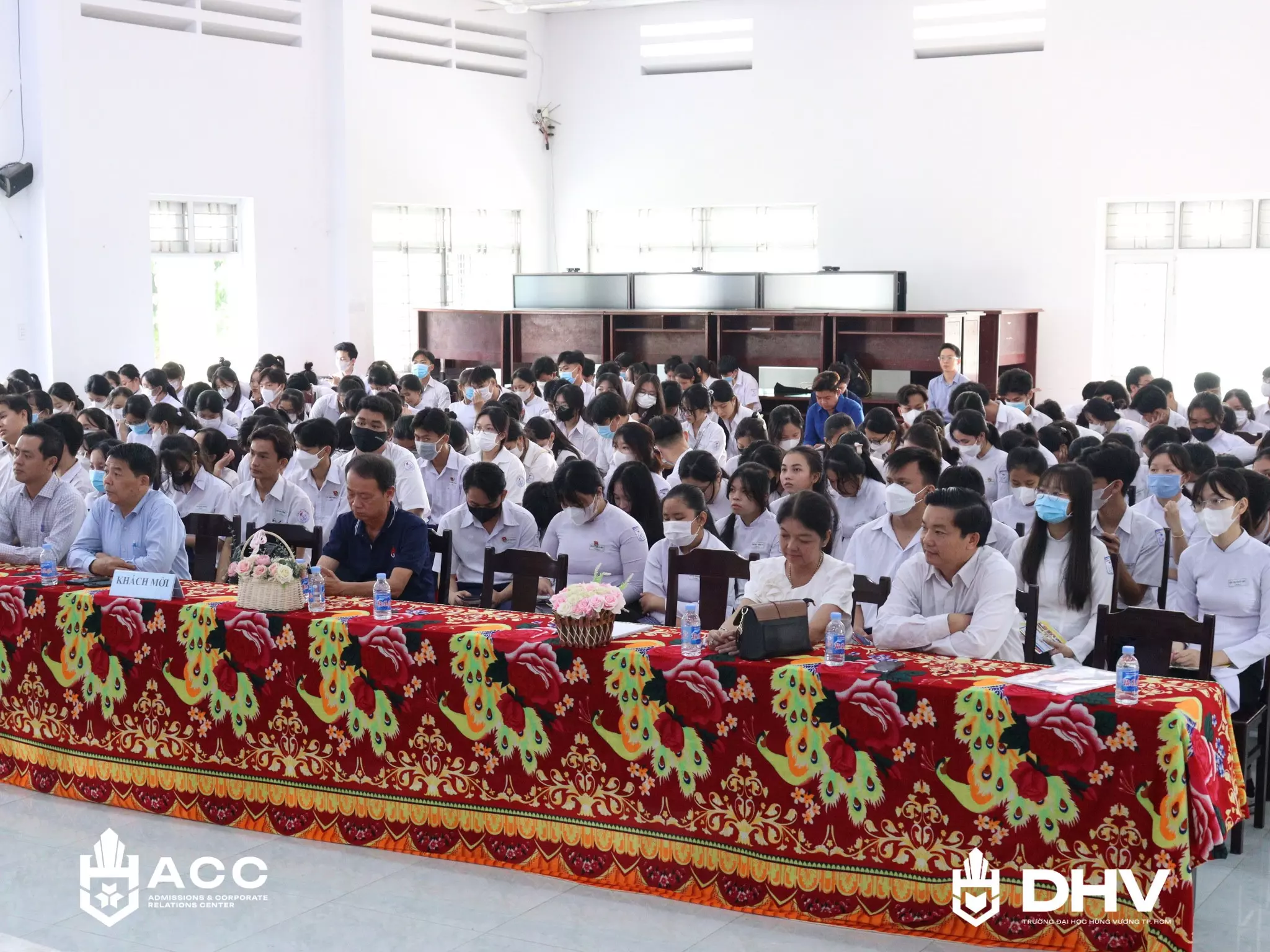DHV - Trường Đại Học Hùng Vương TPHCM