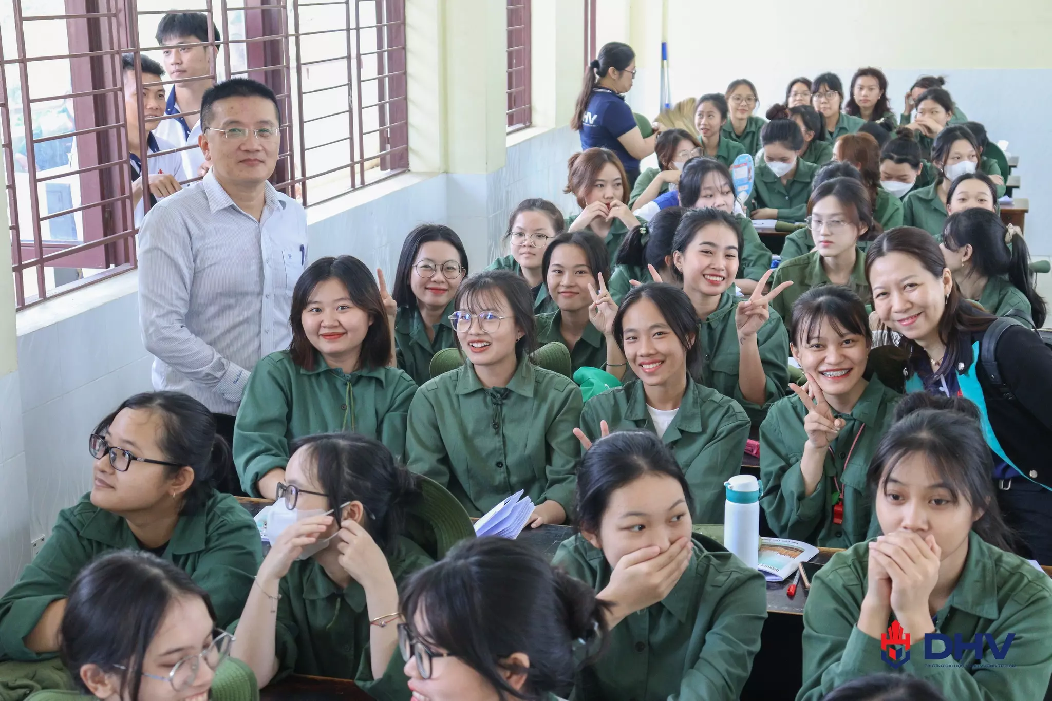 DHV - Trường Đại Học Hùng Vương TPHCM