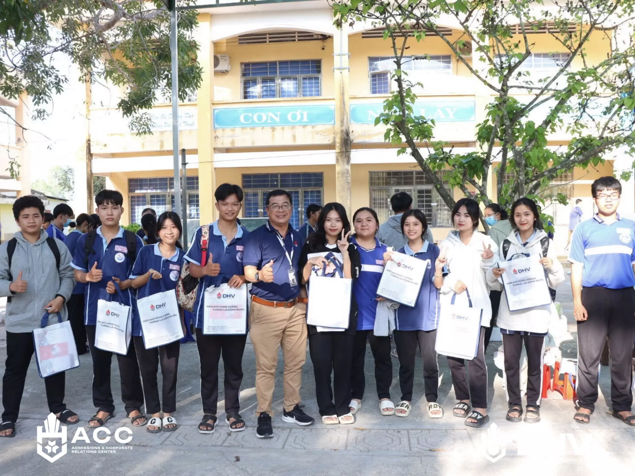 DHV - Trường Đại Học Hùng Vương TPHCM