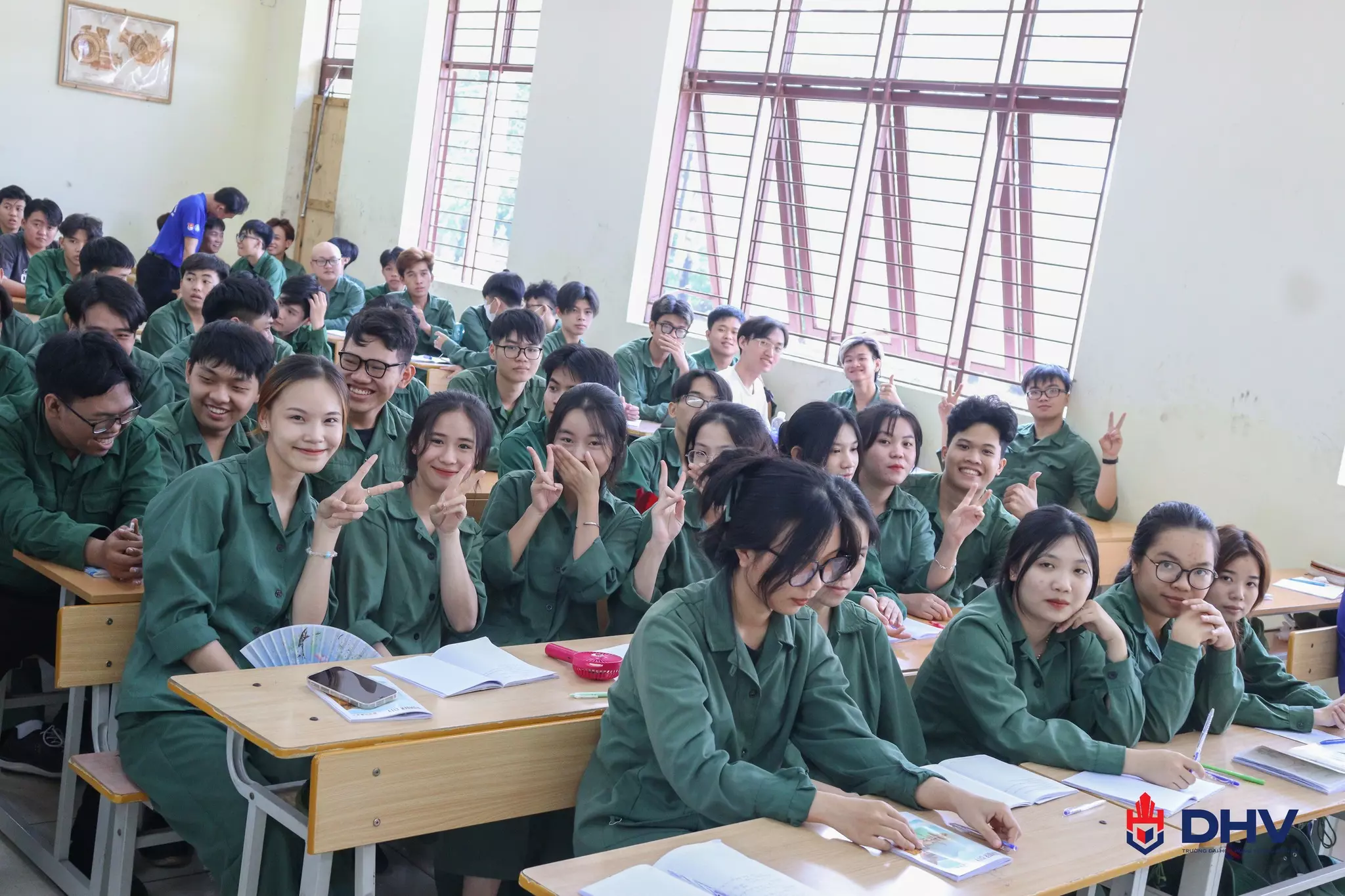 DHV - Trường Đại Học Hùng Vương TPHCM