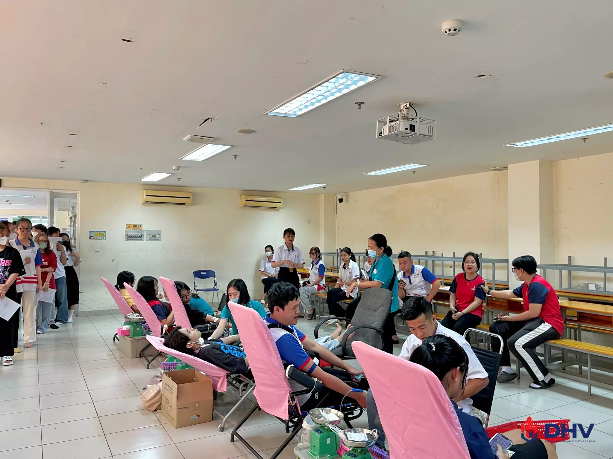 DHV - Trường Đại Học Hùng Vương TPHCM