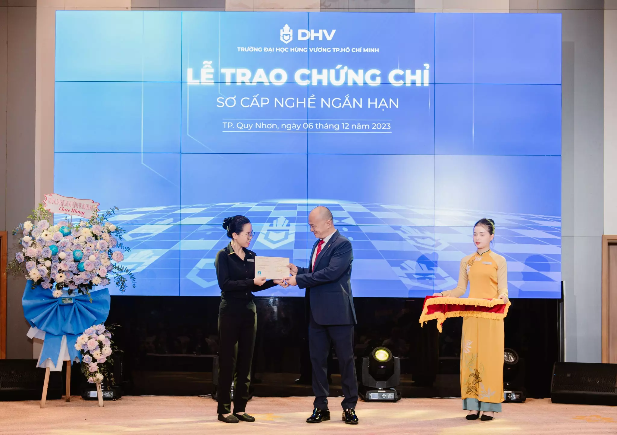 DHV - Trường Đại Học Hùng Vương TPHCM