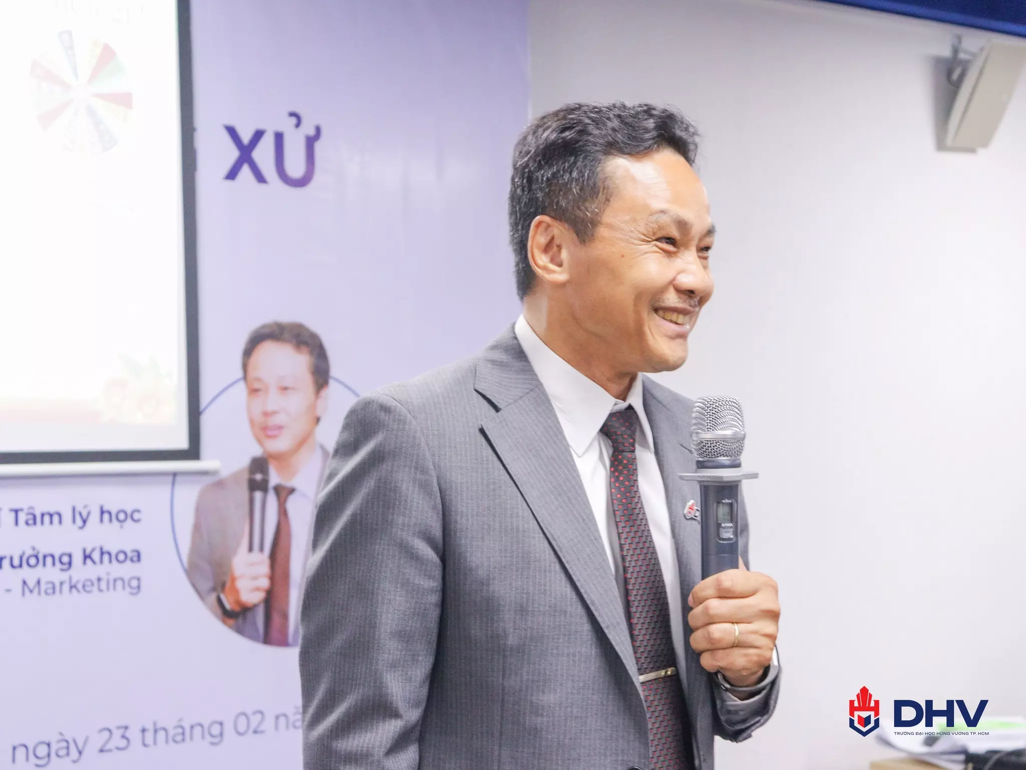 DHV - Trường Đại Học Hùng Vương TPHCM