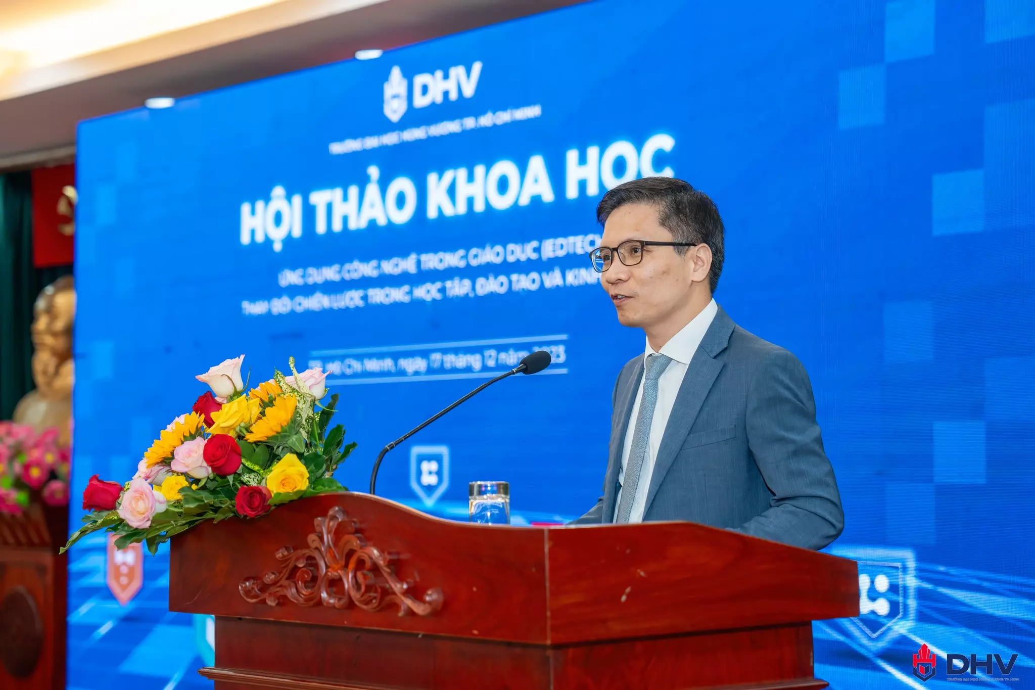 DHV - Trường Đại Học Hùng Vương TPHCM