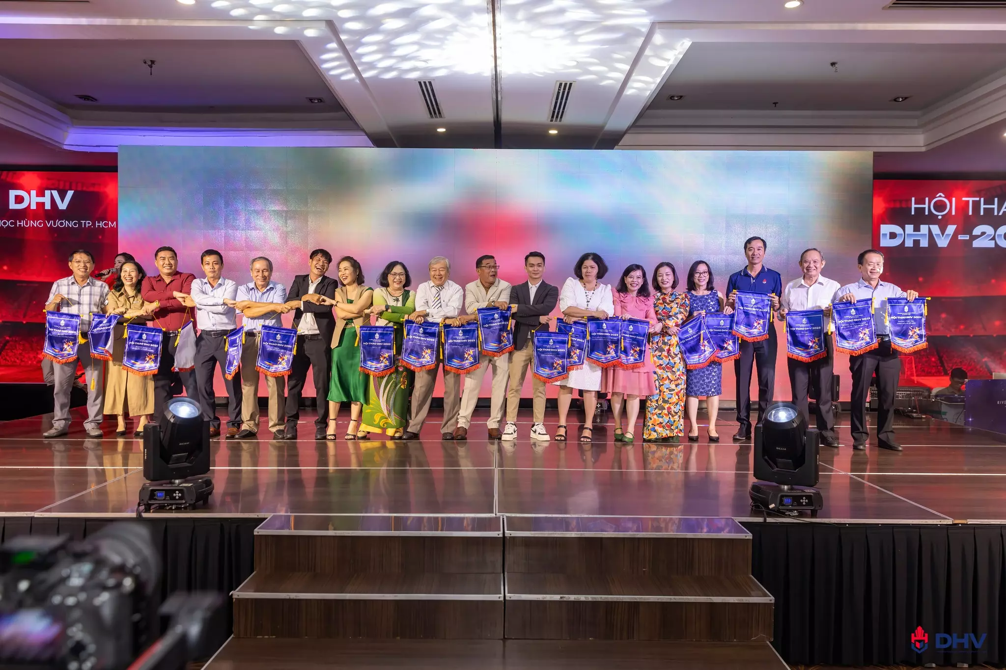 DHV - Trường Đại Học Hùng Vương TPHCM