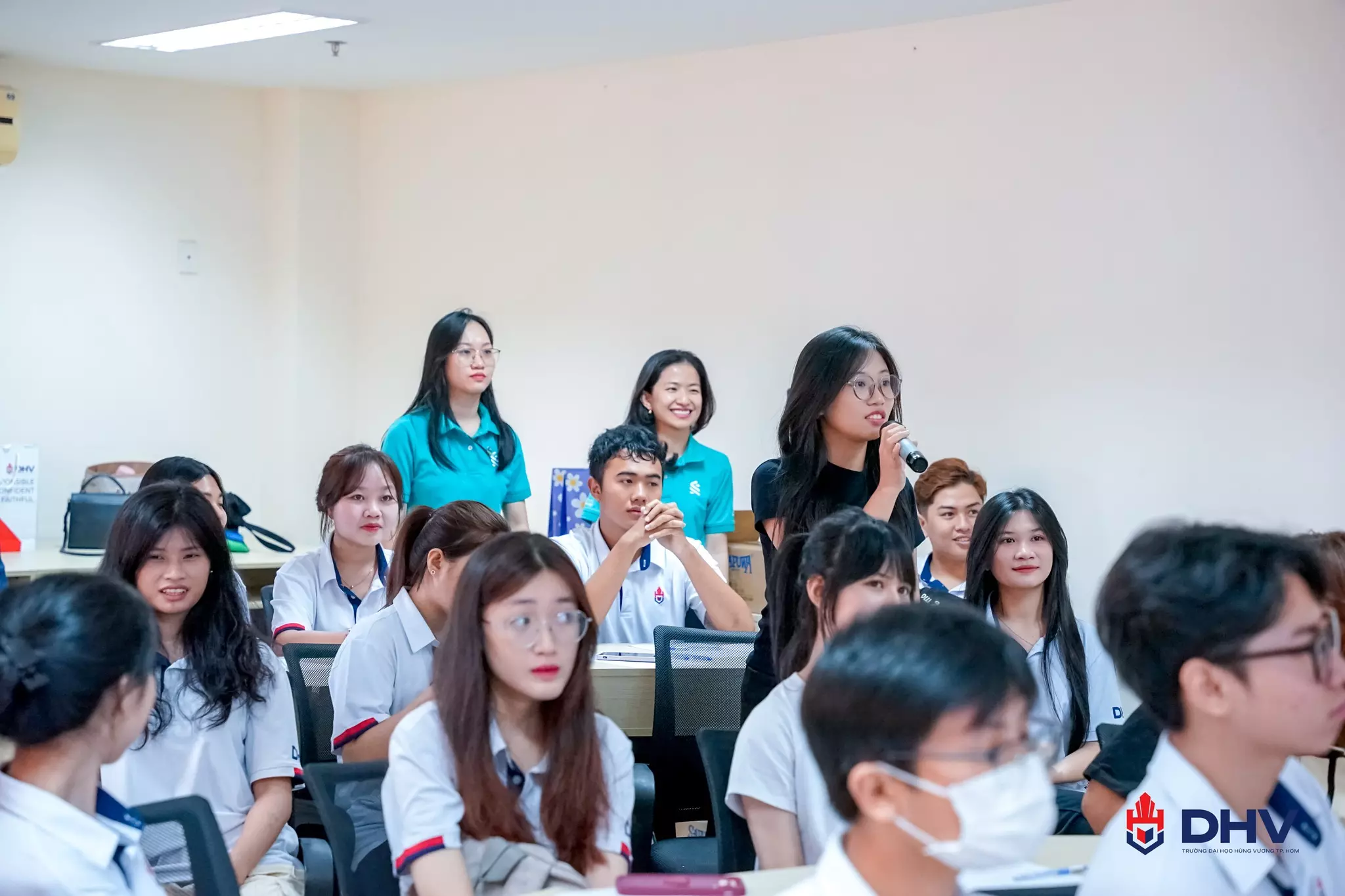 DHV - Trường Đại Học Hùng Vương TPHCM
