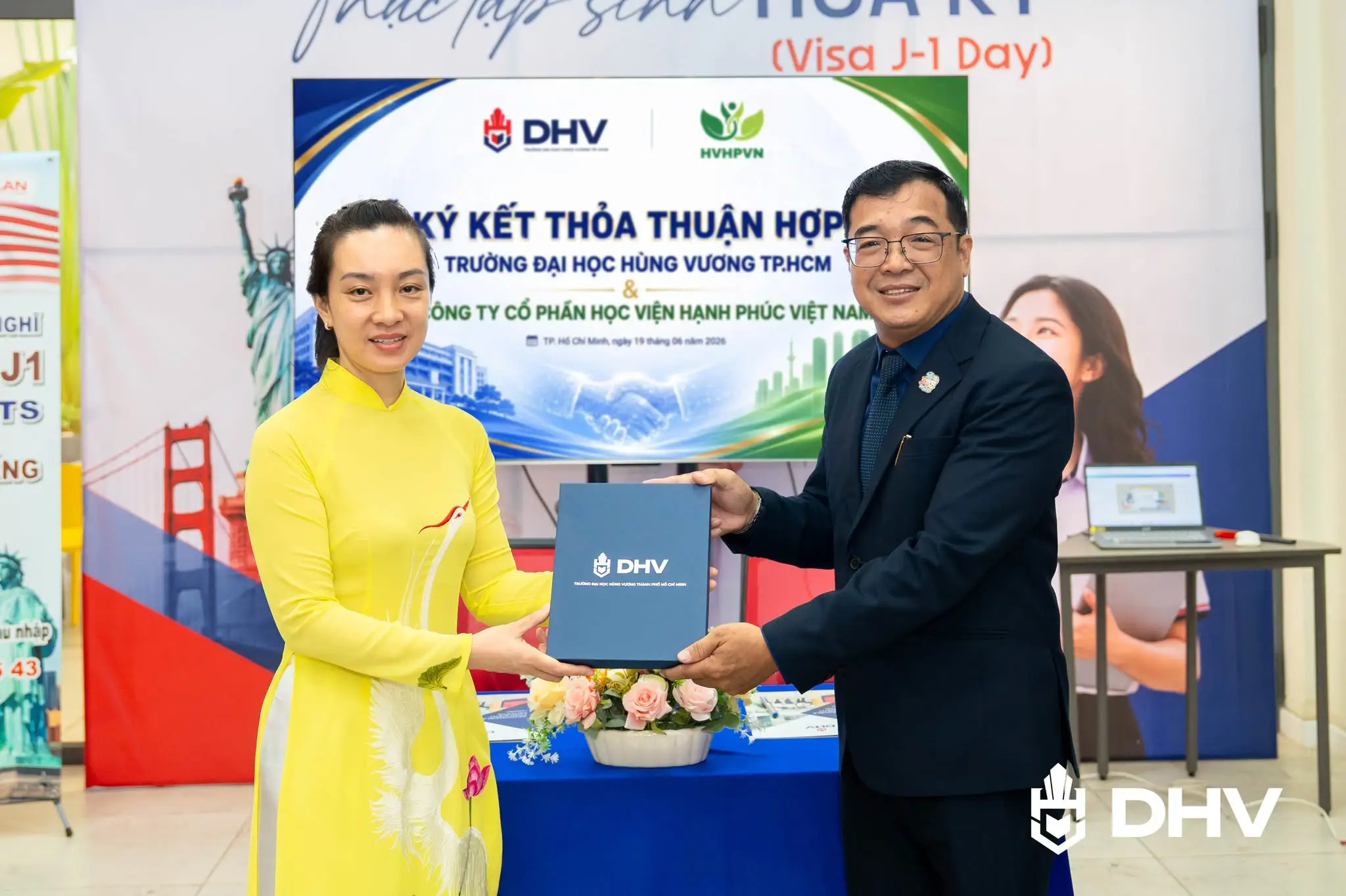 DHV - Trường Đại Học Hùng Vương TPHCM
