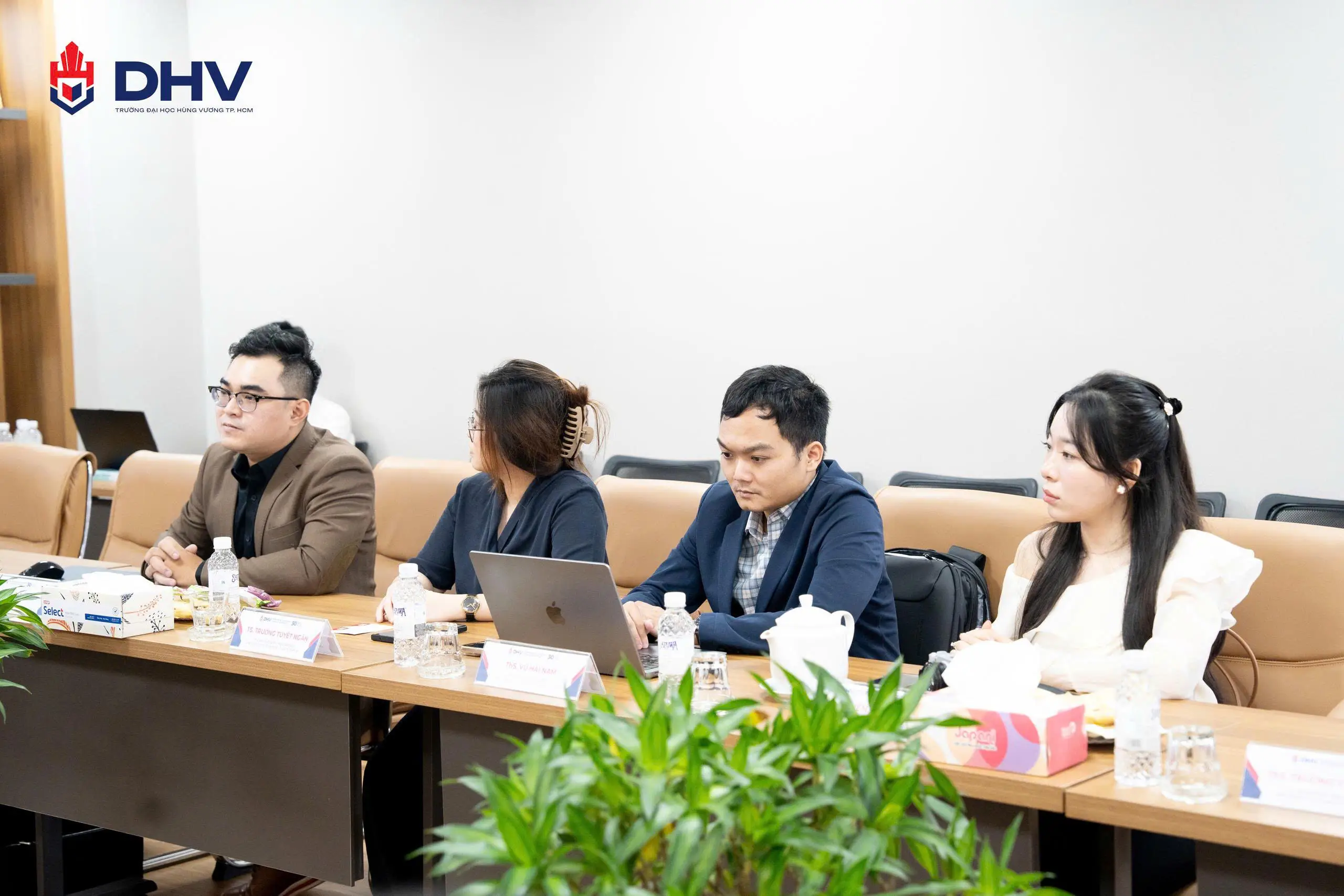 DHV - Trường Đại Học Hùng Vương TPHCM