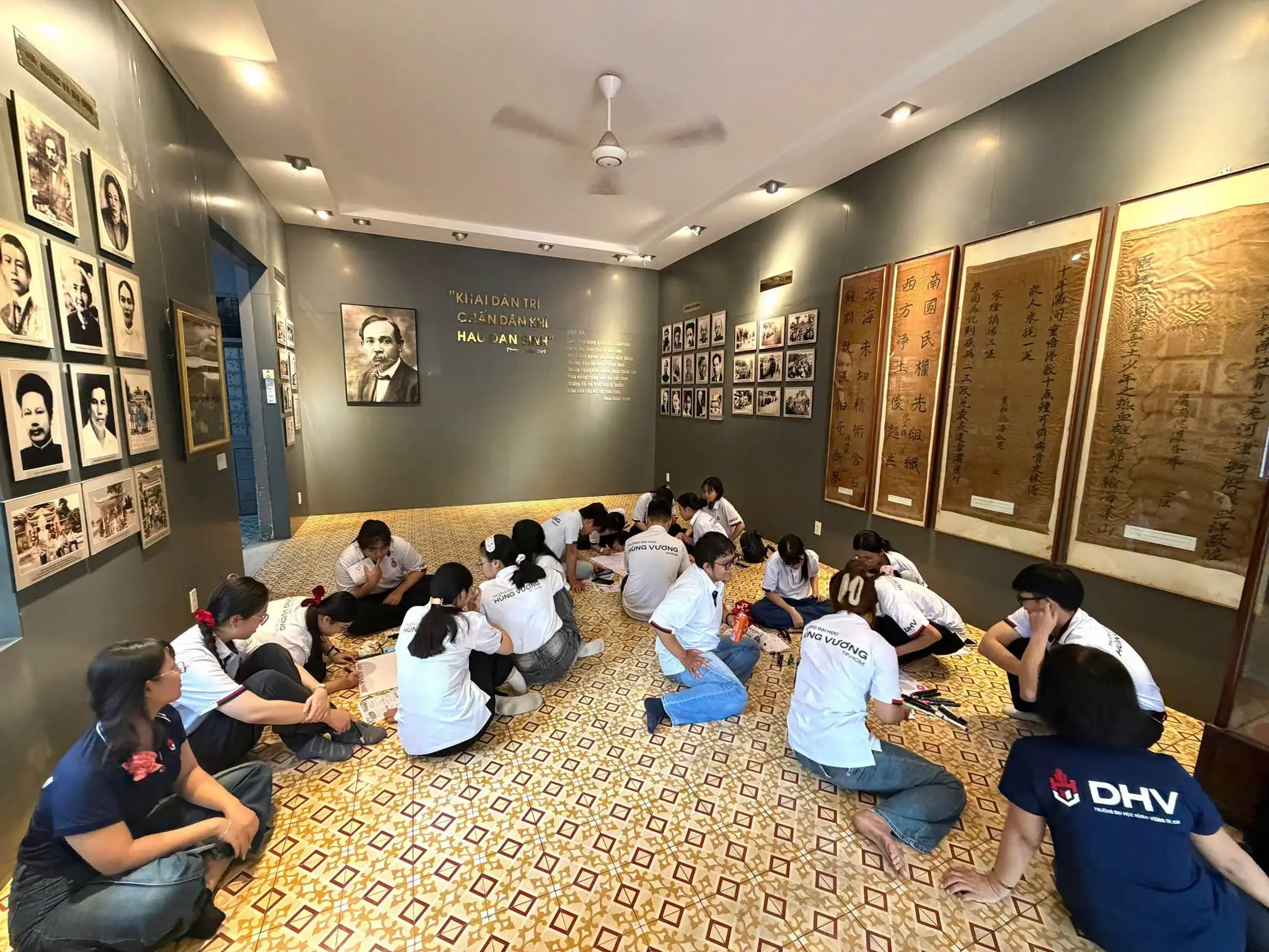 DHV - Trường Đại Học Hùng Vương TPHCM