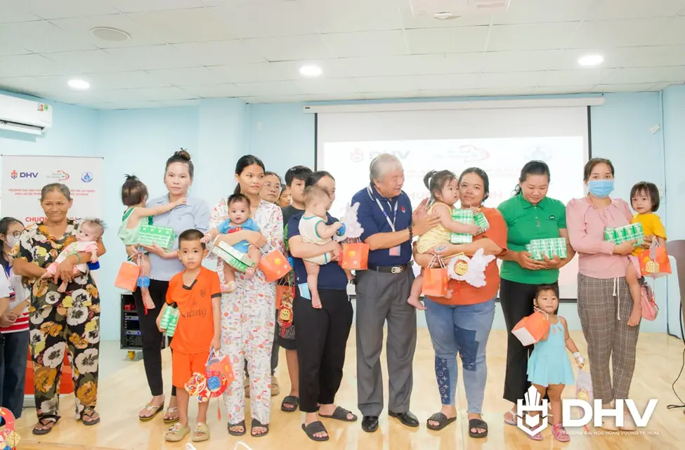 DHV - Trường Đại Học Hùng Vương TPHCM