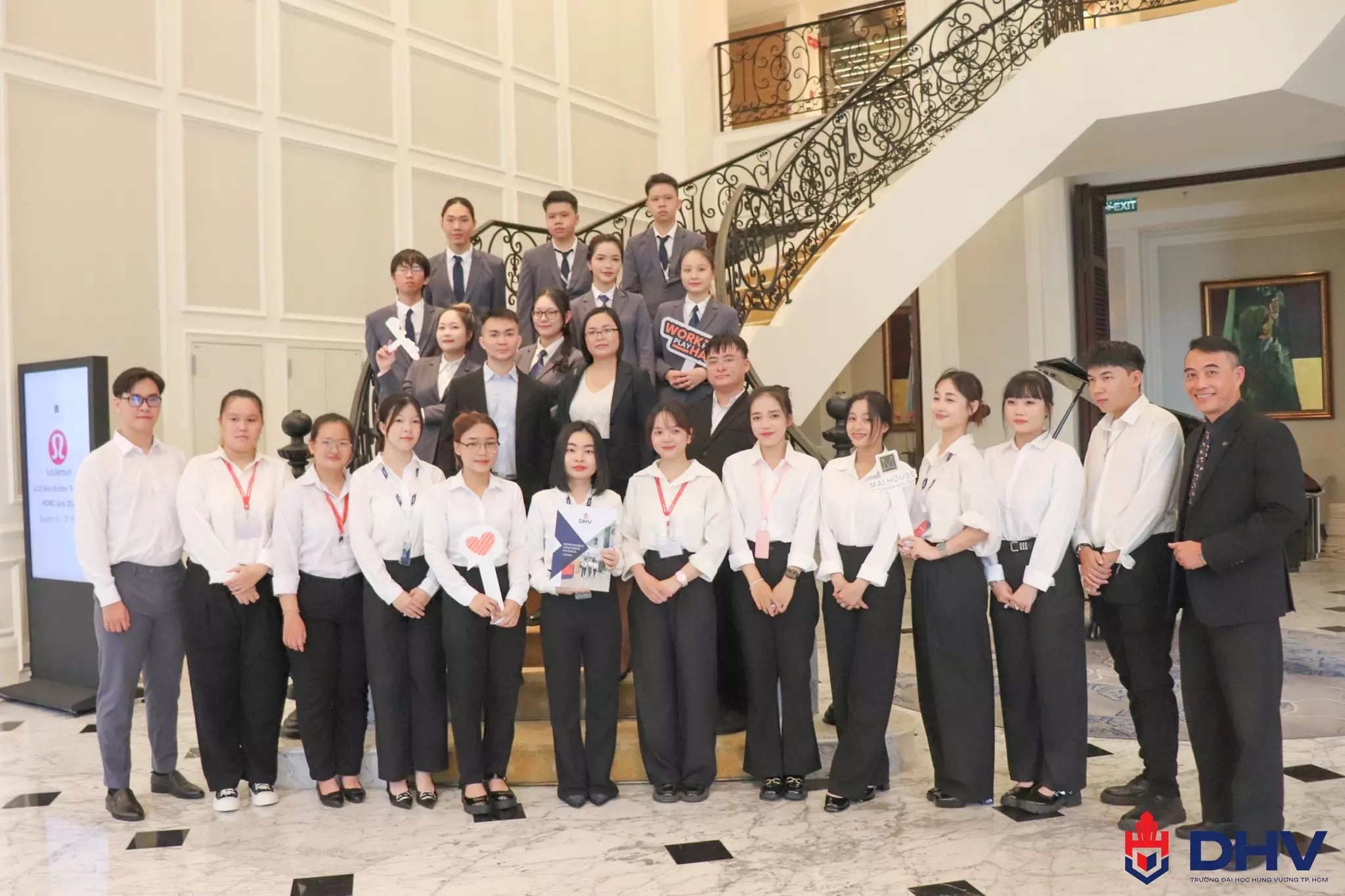 DHV - Trường Đại Học Hùng Vương TPHCM