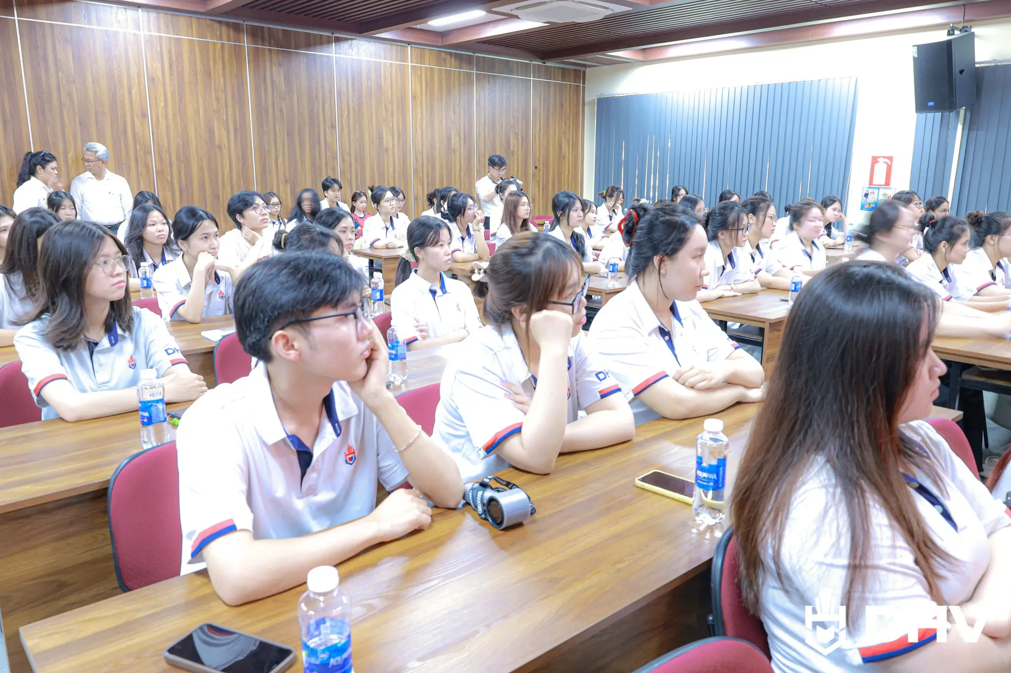DHV - Trường Đại Học Hùng Vương TPHCM