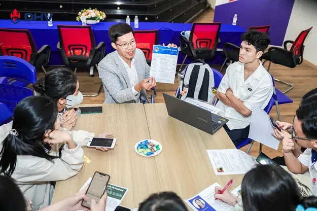 DHV - Trường Đại Học Hùng Vương TPHCM