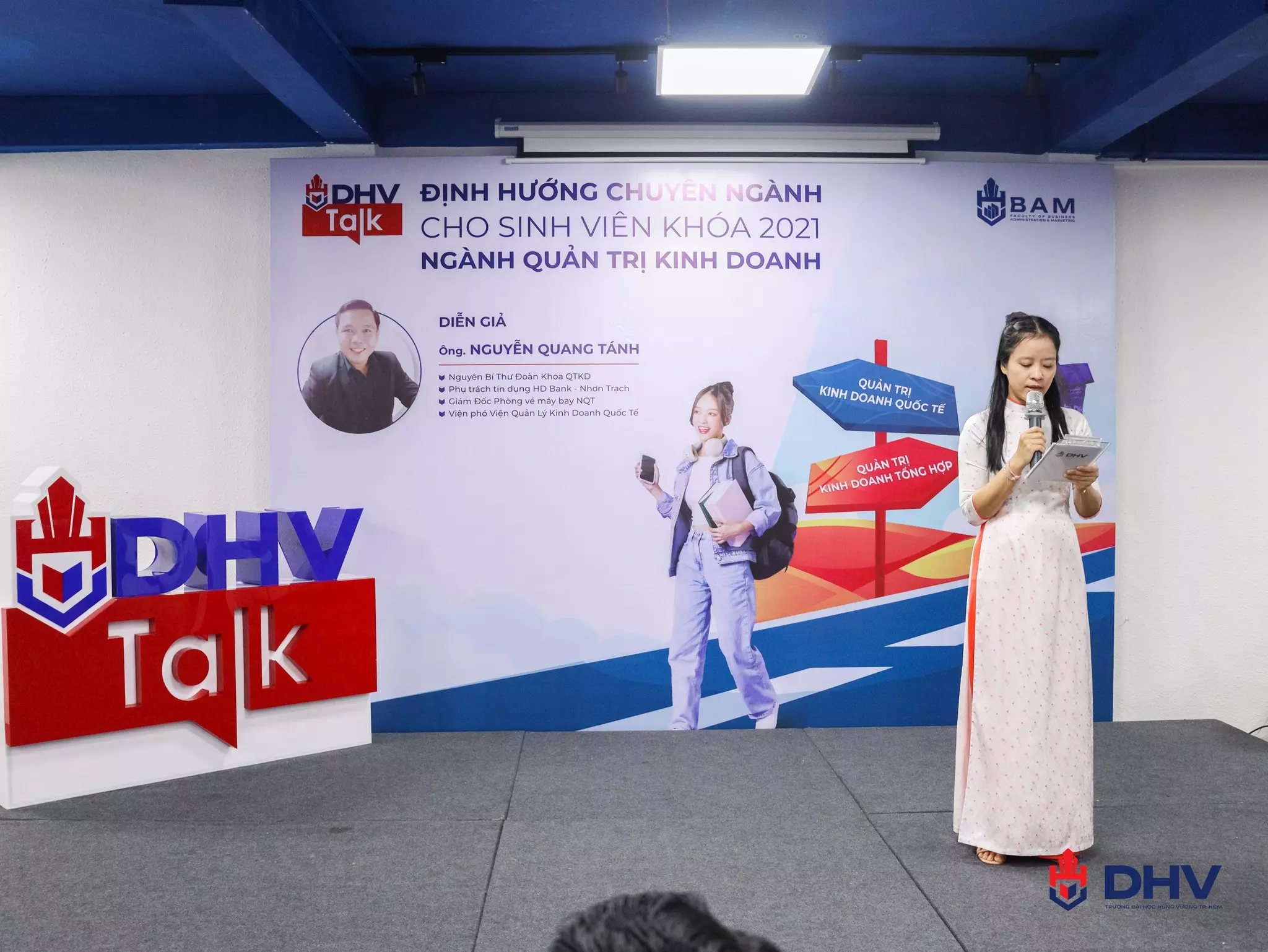 DHV - Trường Đại Học Hùng Vương TPHCM
