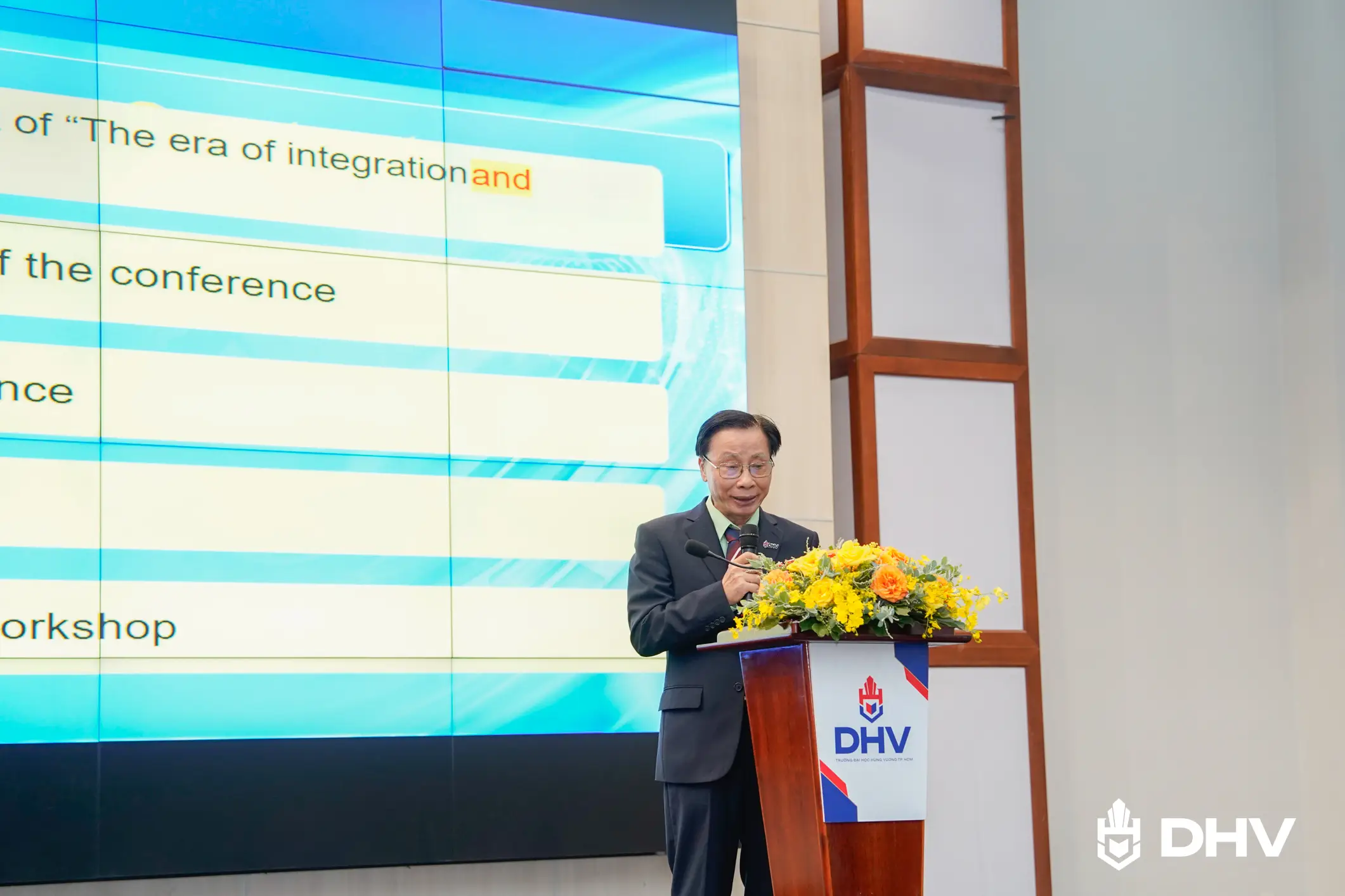 DHV - Trường Đại Học Hùng Vương TPHCM