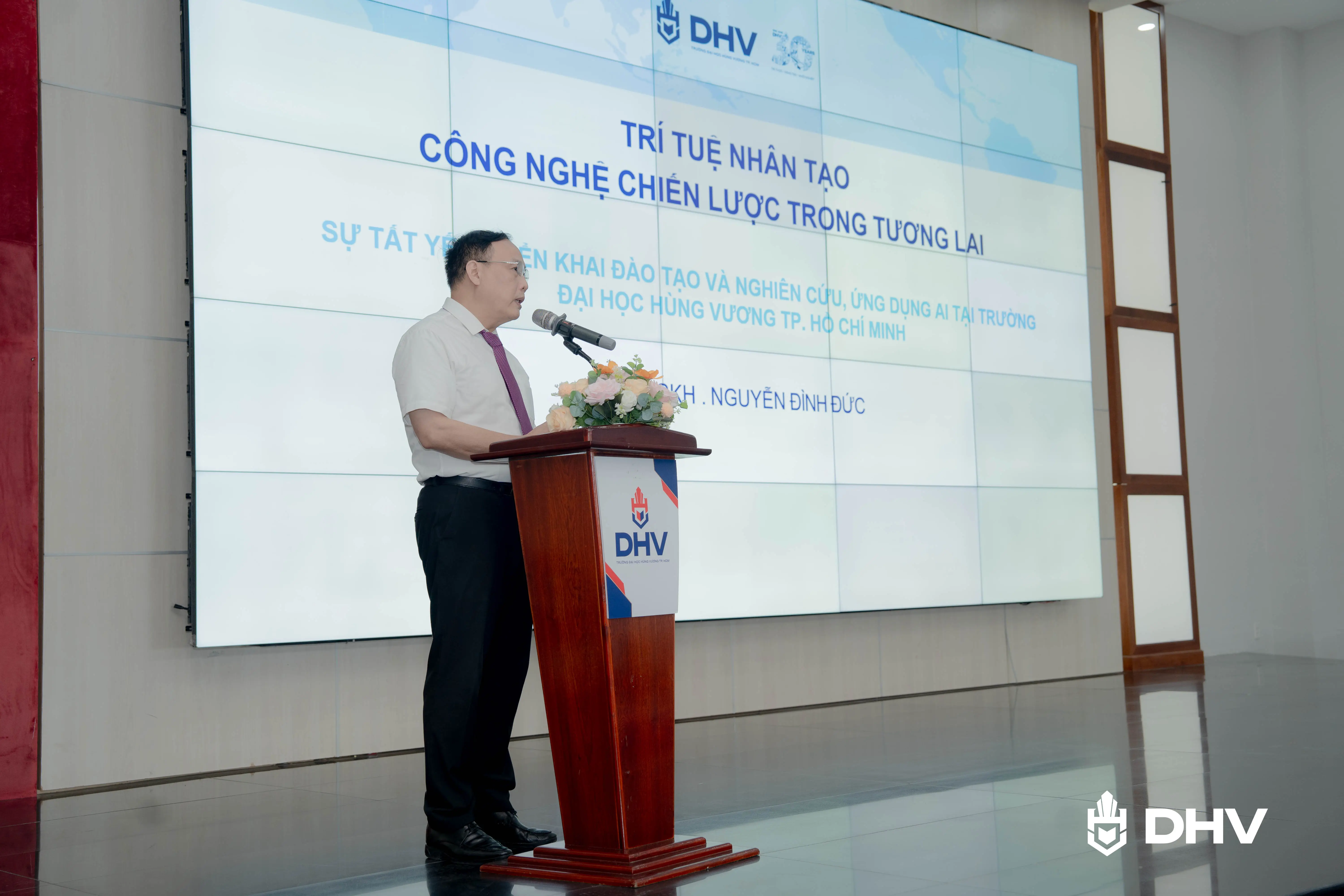 DHV - Trường Đại Học Hùng Vương TPHCM