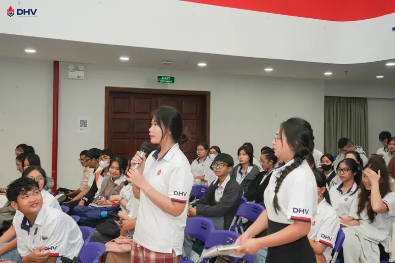 DHV - Trường Đại Học Hùng Vương TPHCM