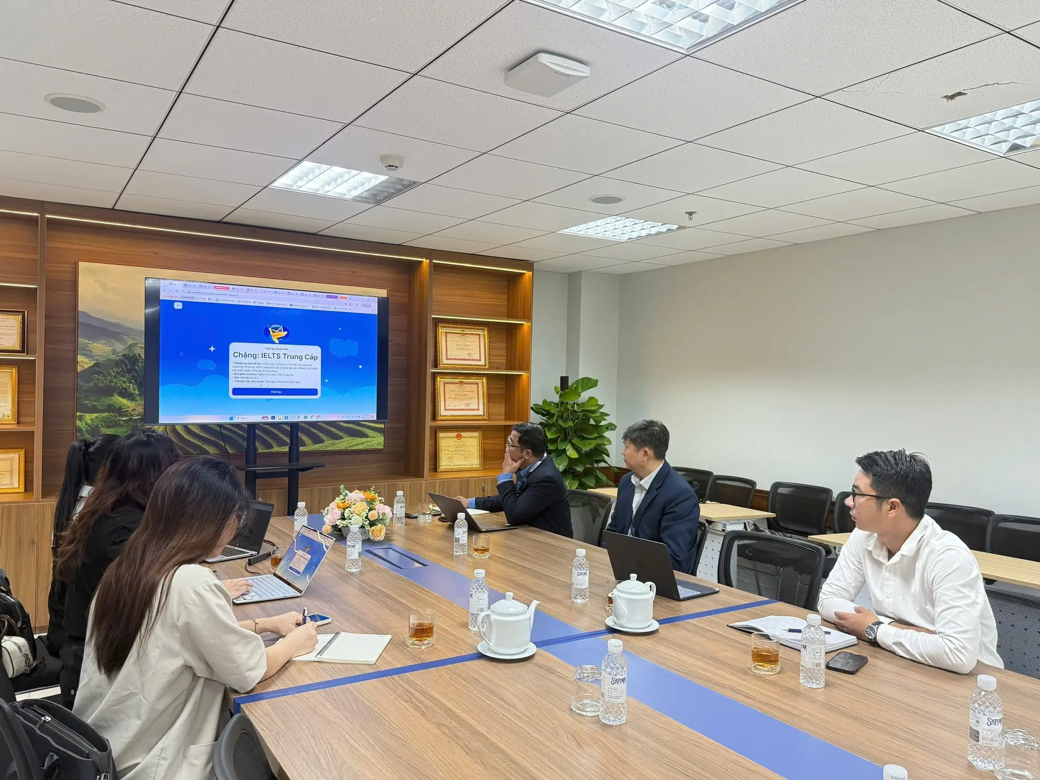 DHV - Trường Đại Học Hùng Vương TPHCM