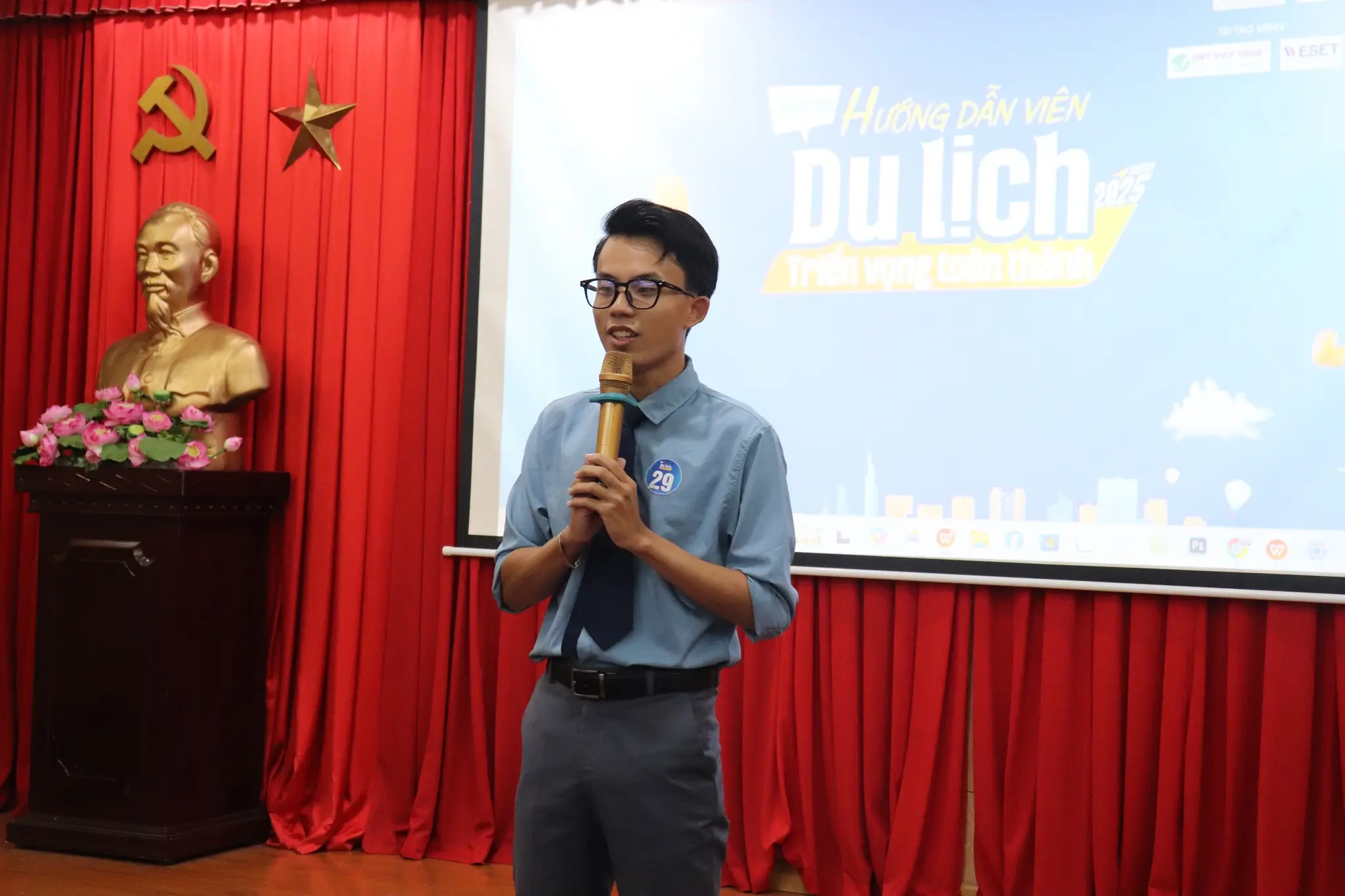 DHV - Trường Đại Học Hùng Vương TPHCM