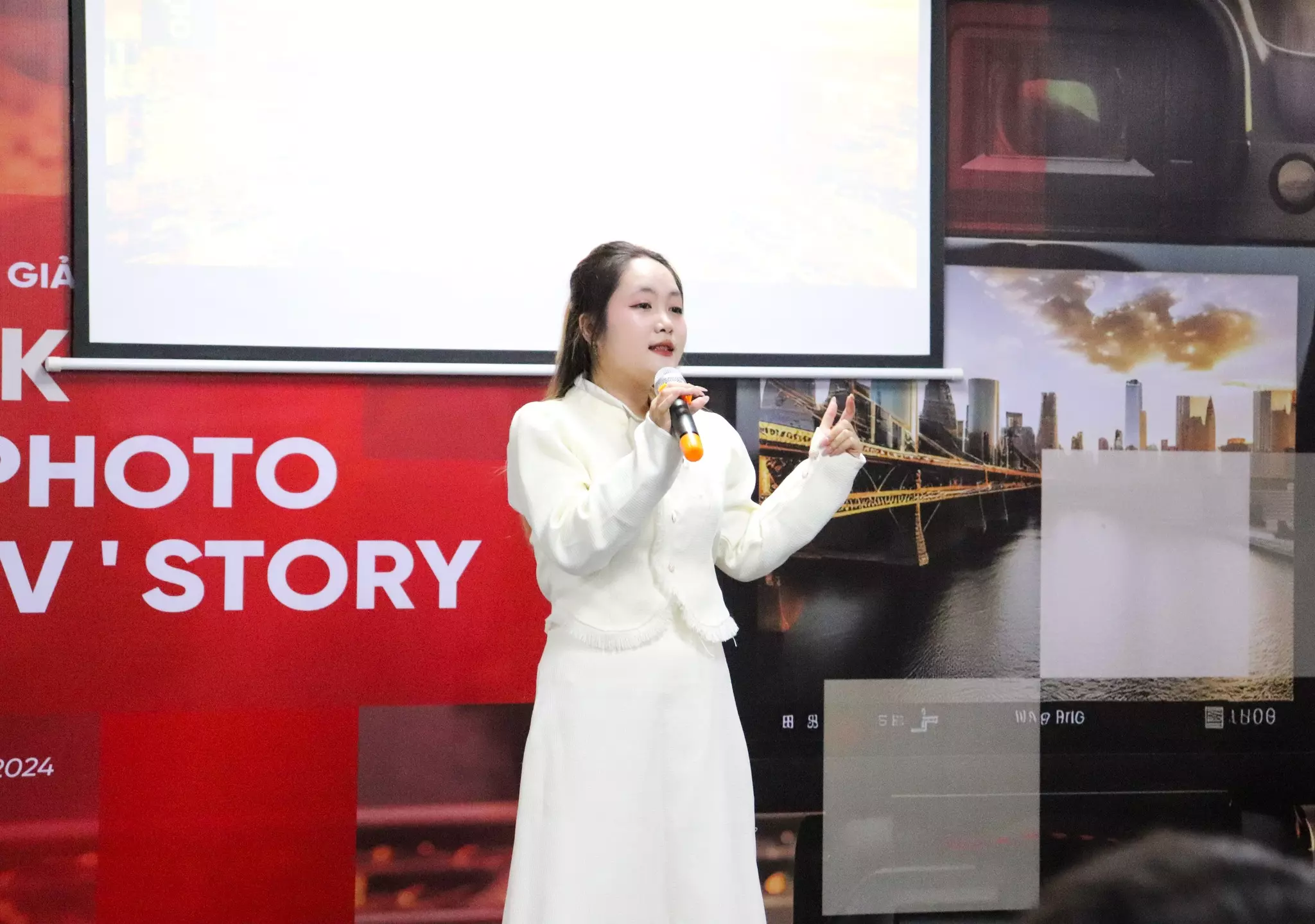 DHV - Trường Đại Học Hùng Vương TPHCM