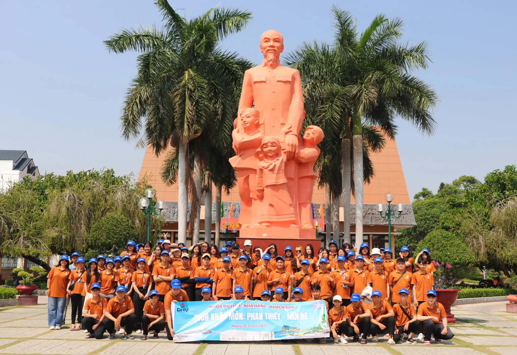 DHV - Trường Đại Học Hùng Vương TPHCM