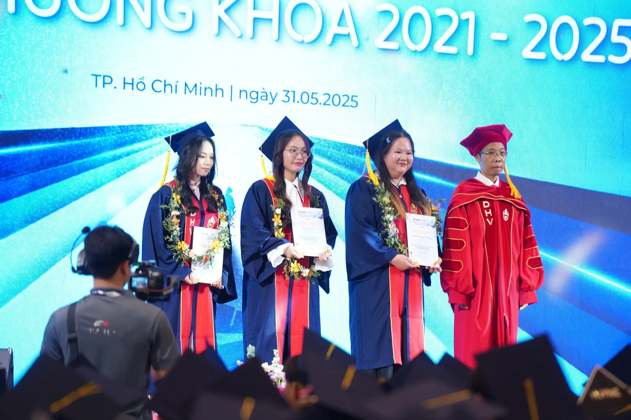 DHV - Trường Đại Học Hùng Vương TPHCM