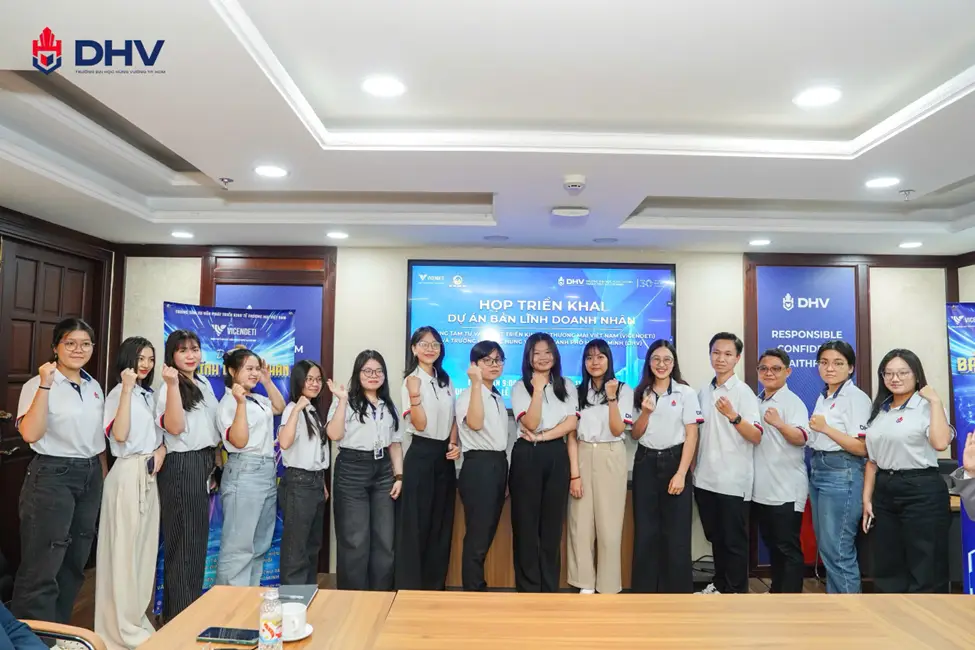 DHV - Trường Đại Học Hùng Vương TPHCM