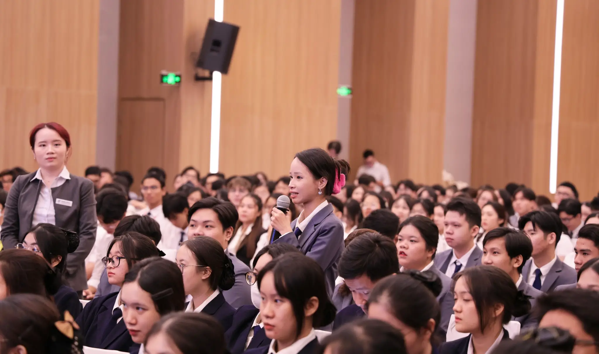 DHV - Trường Đại Học Hùng Vương TPHCM