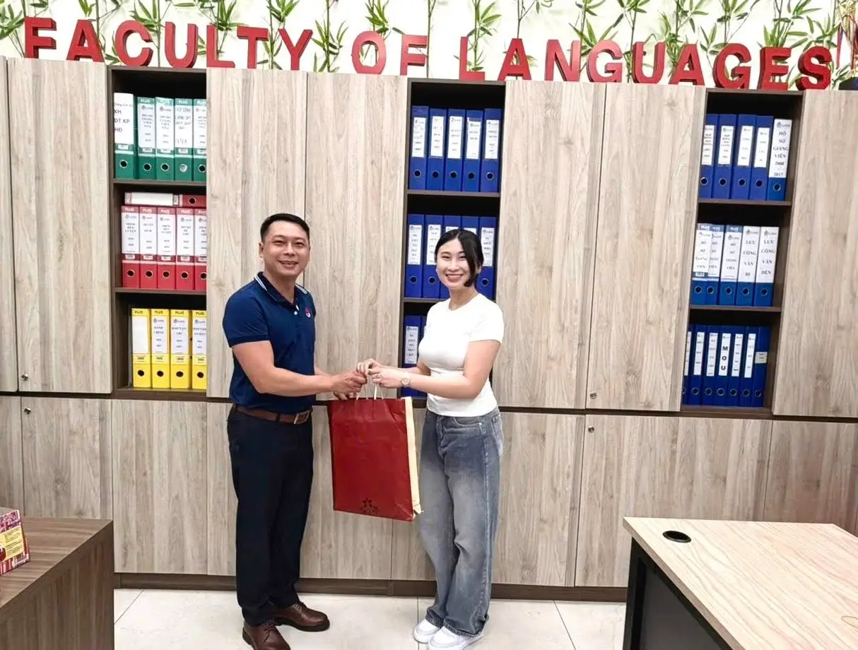 DHV - Trường Đại Học Hùng Vương TPHCM