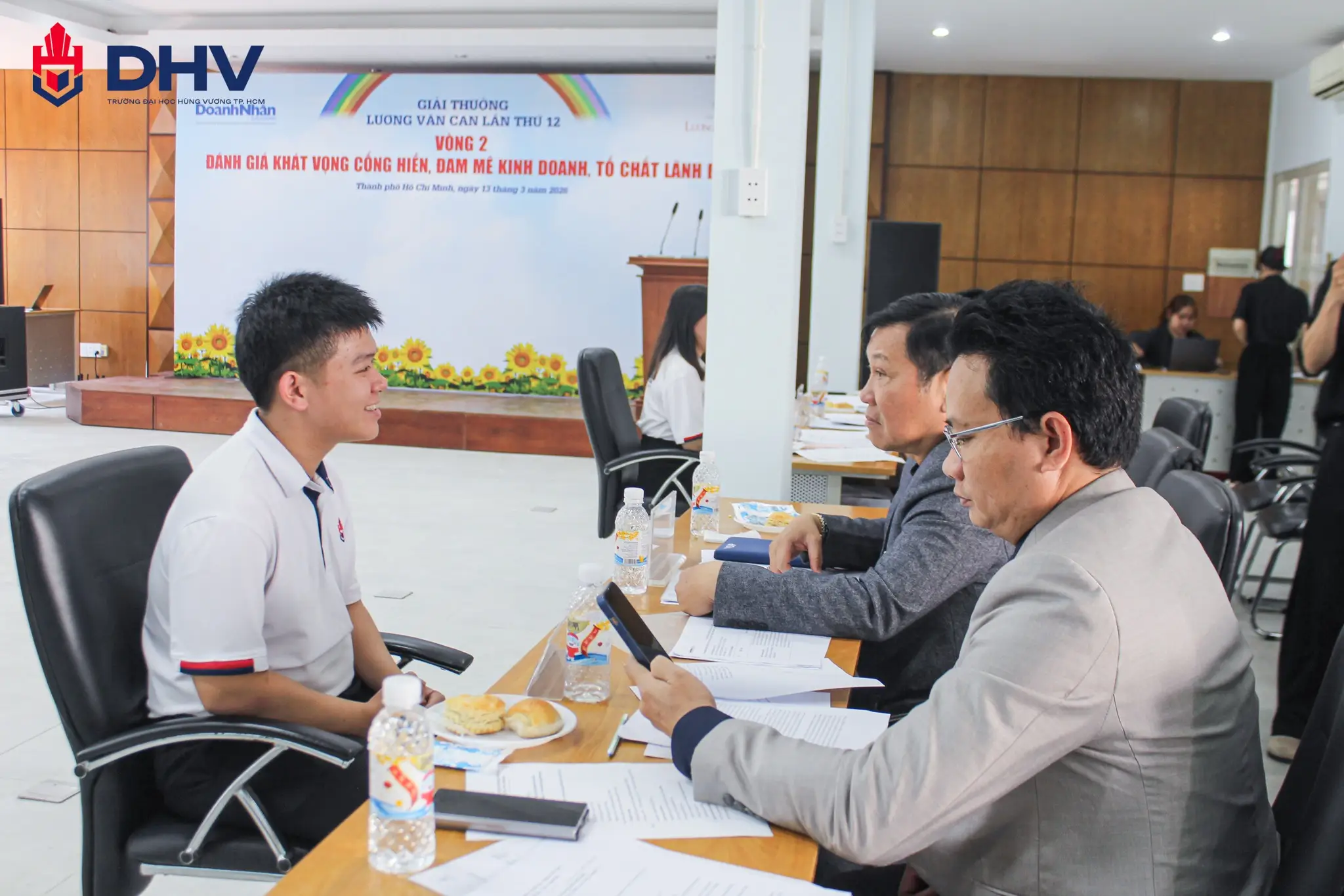 DHV - Trường Đại Học Hùng Vương TPHCM