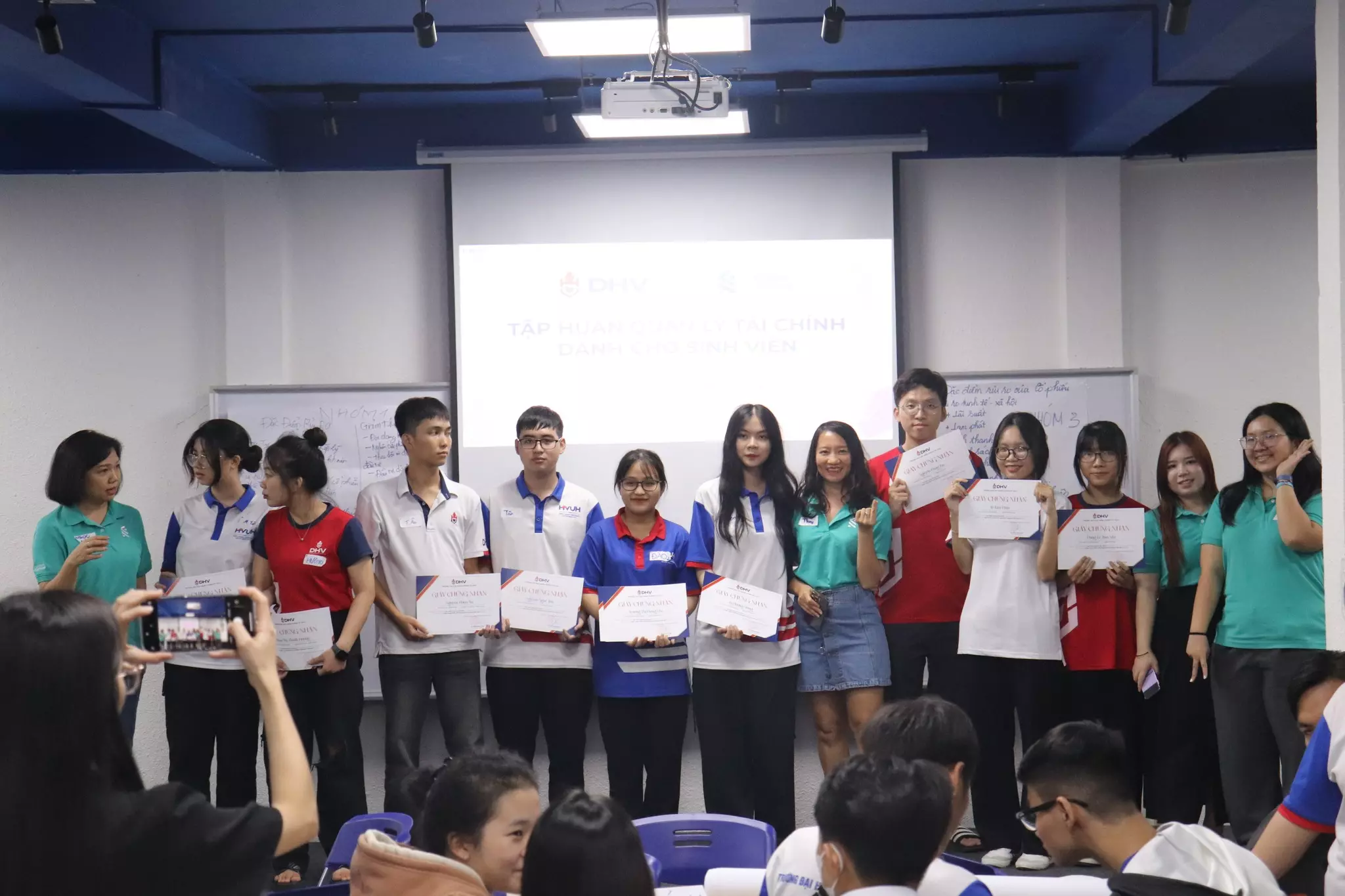DHV - Trường Đại Học Hùng Vương TPHCM
