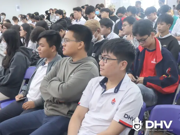 DHV - Trường Đại Học Hùng Vương TPHCM