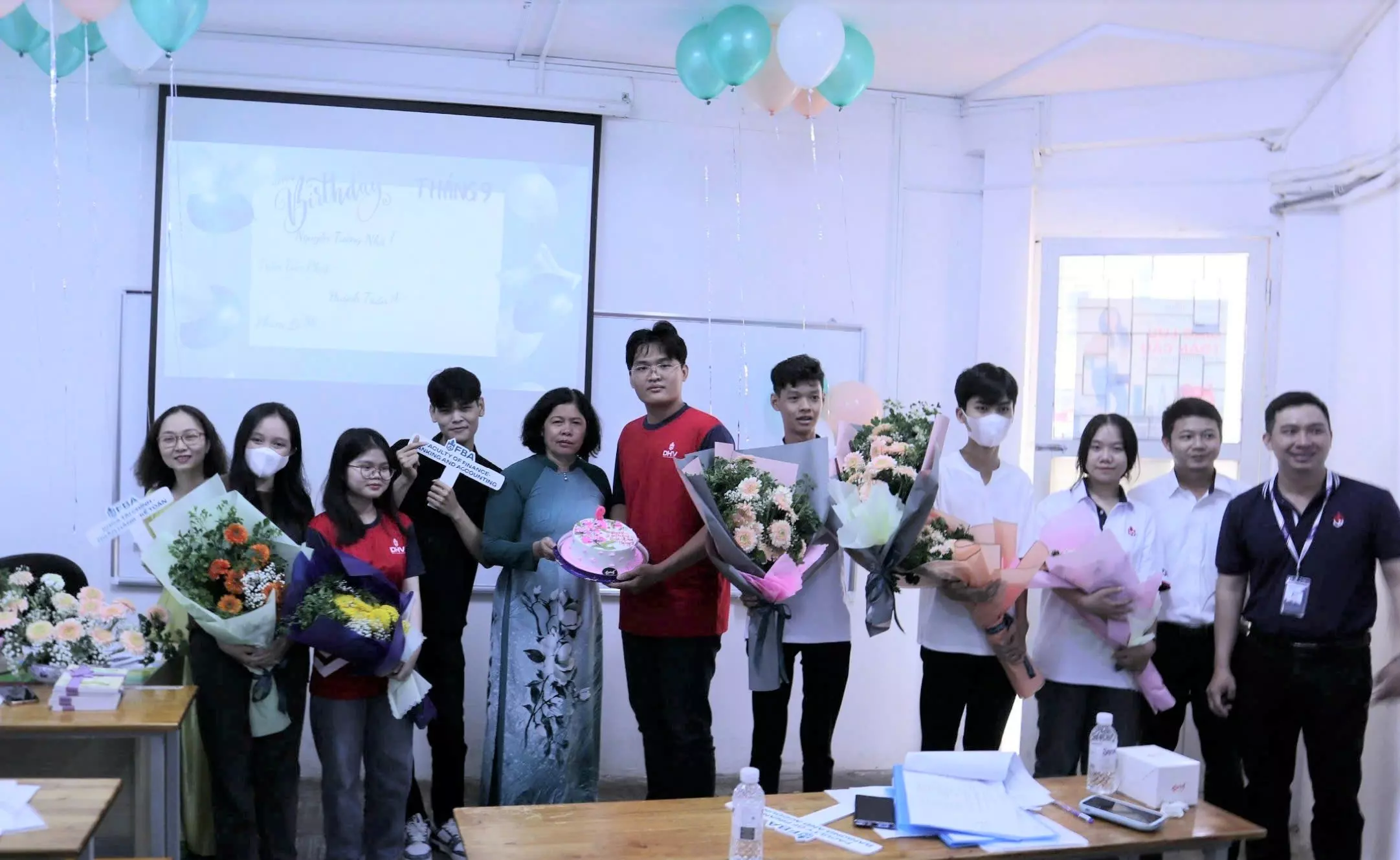 DHV - Trường Đại Học Hùng Vương TPHCM