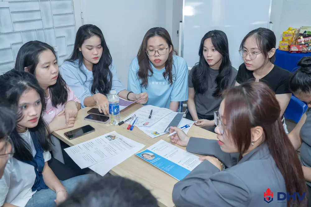DHV - Trường Đại Học Hùng Vương TPHCM