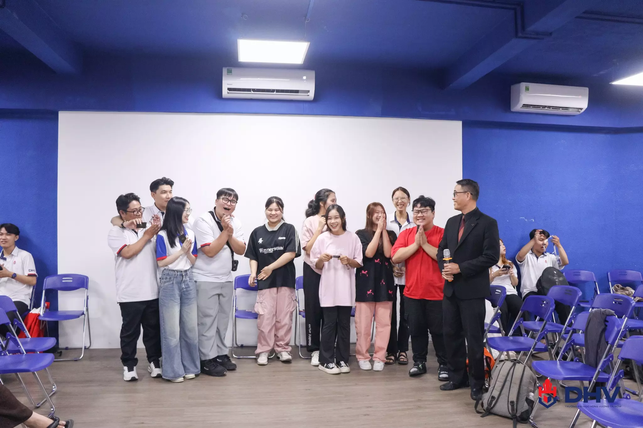 DHV - Trường Đại Học Hùng Vương TPHCM